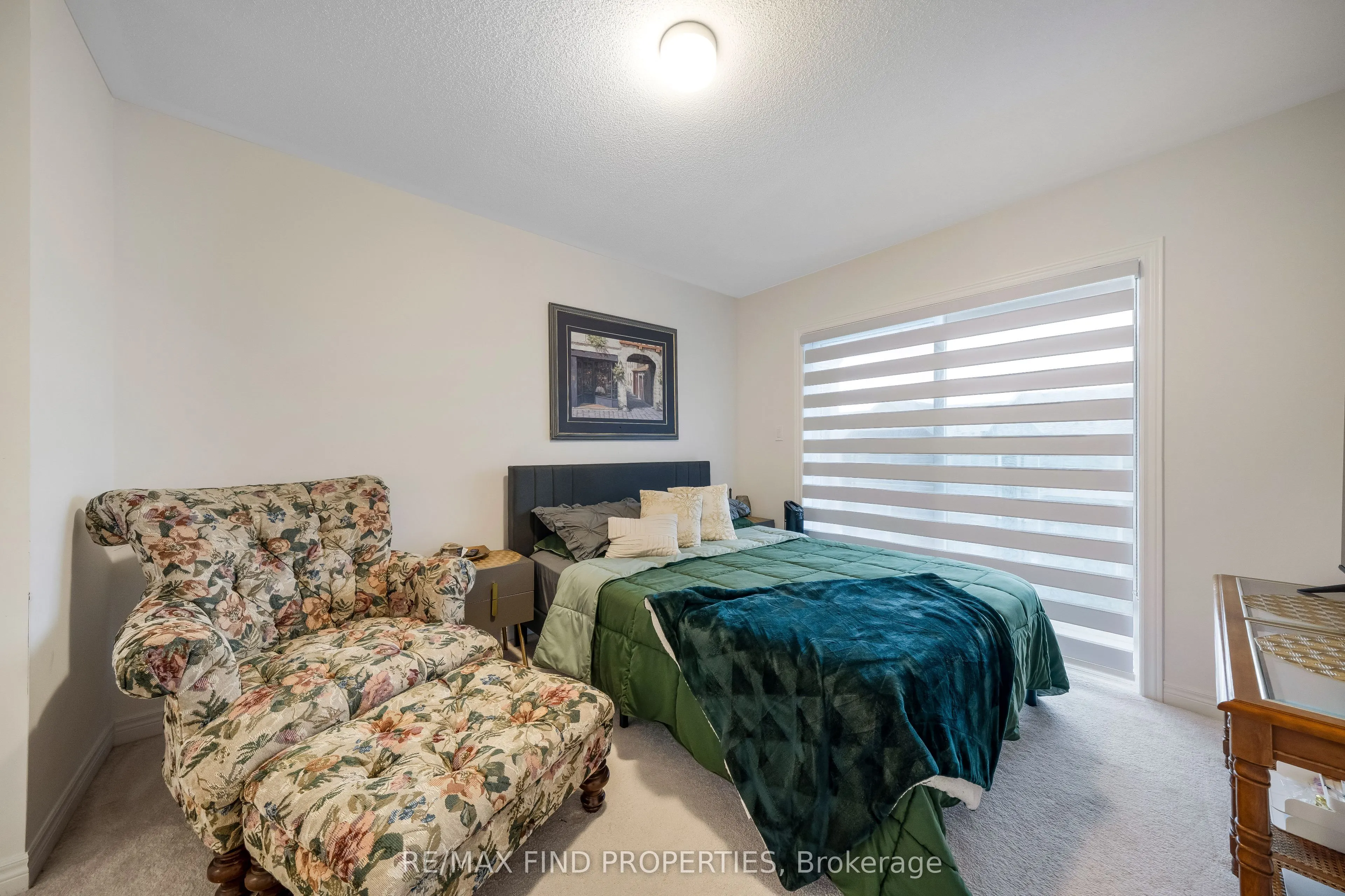 1125 Lockie Drive
