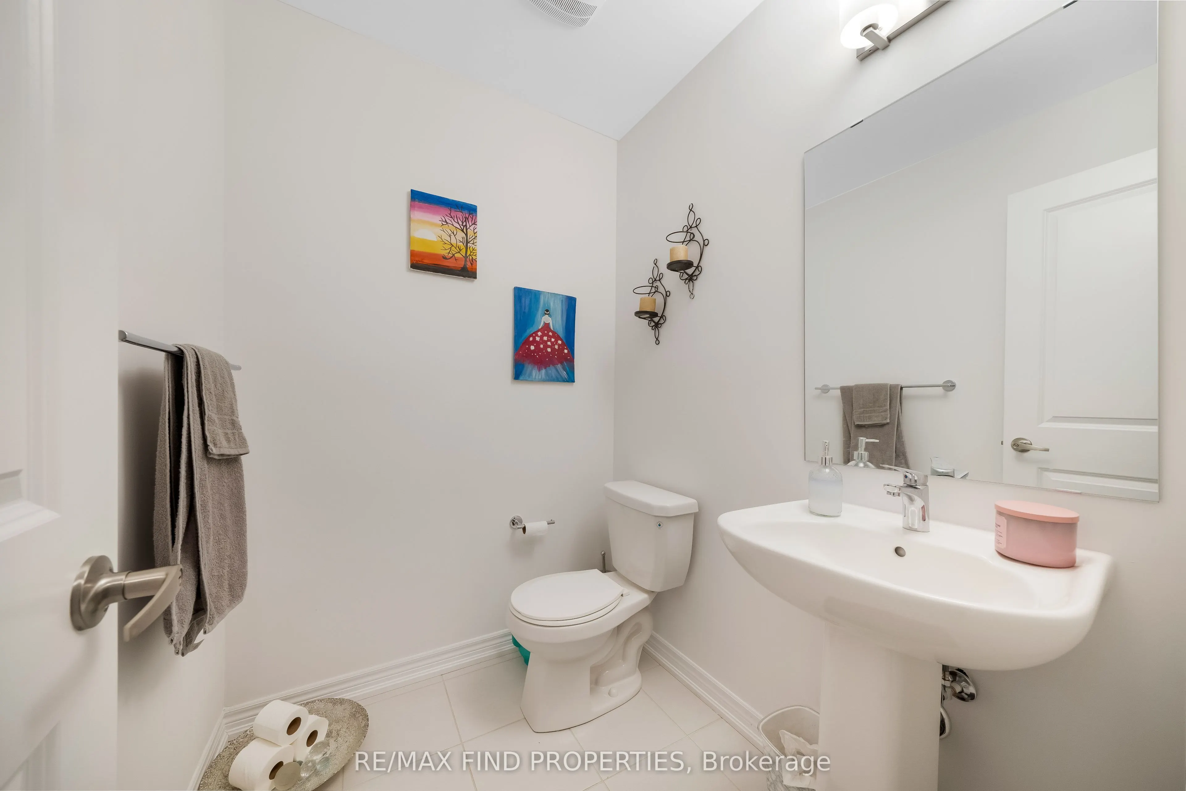 1125 Lockie Drive