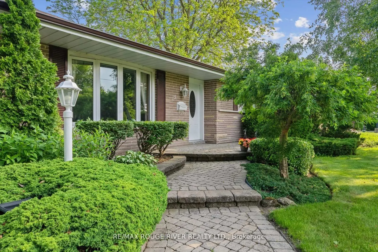 15 Westwood Drive