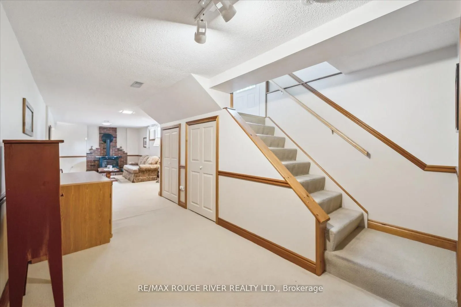 15 Westwood Drive