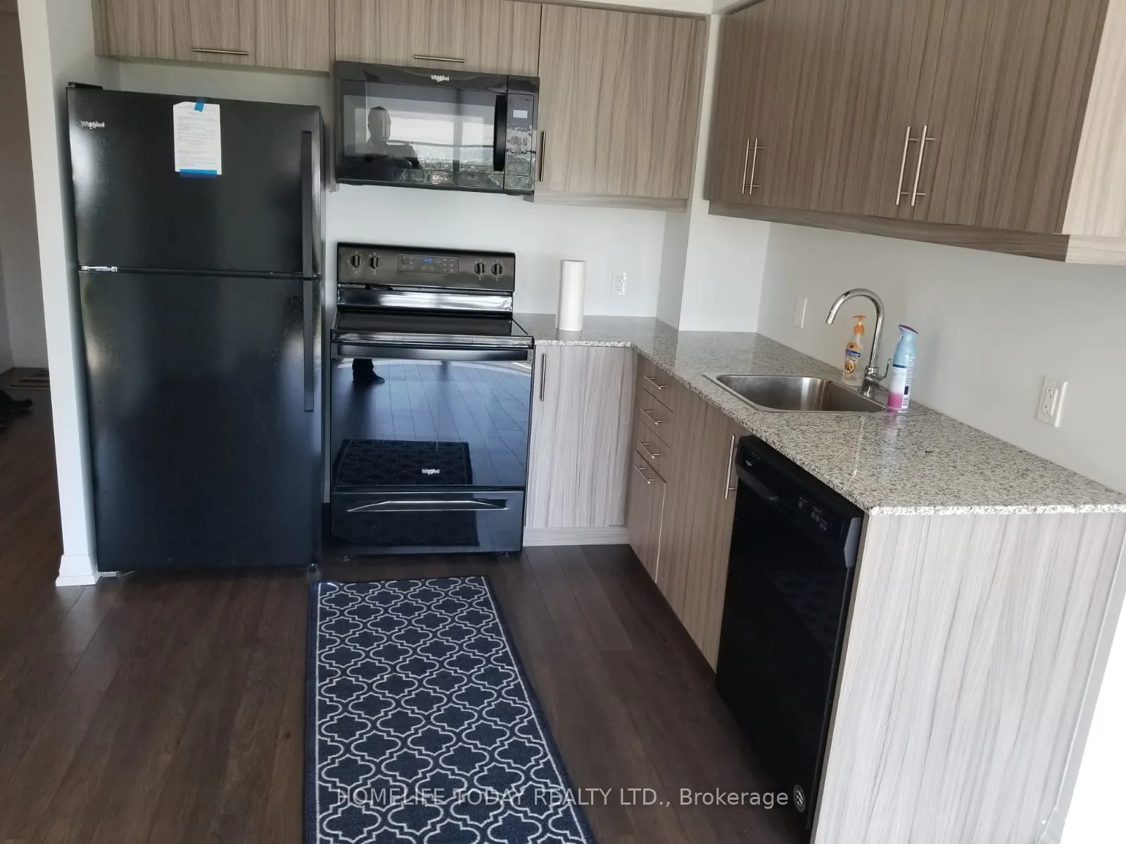 30 Meadowglen Place, #2010