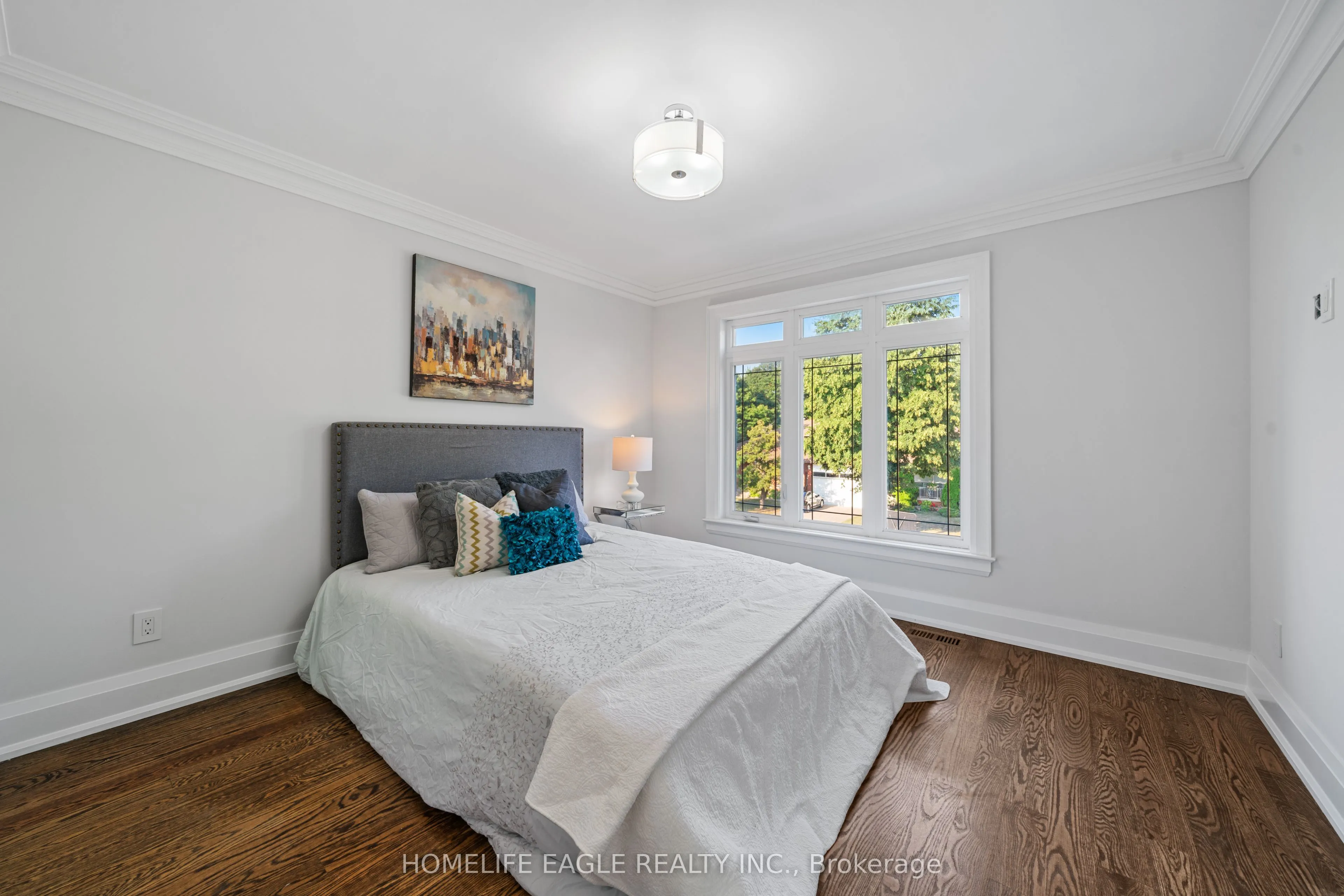 8 Nicolan Road