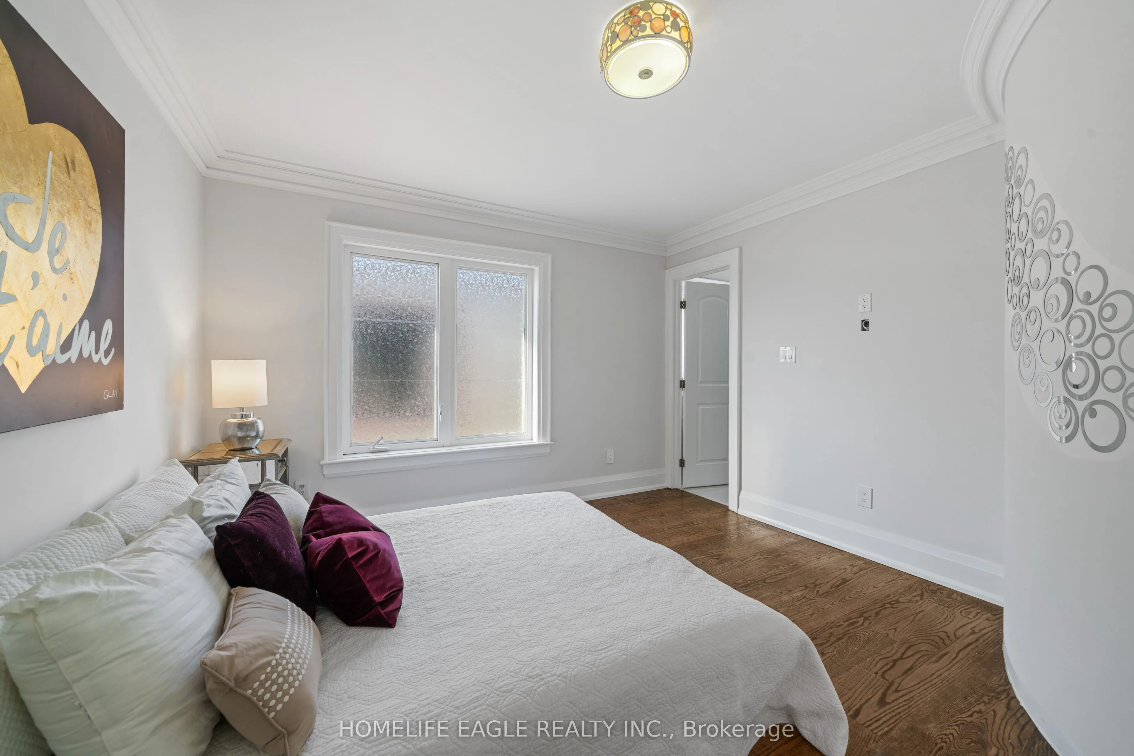 8 Nicolan Road
