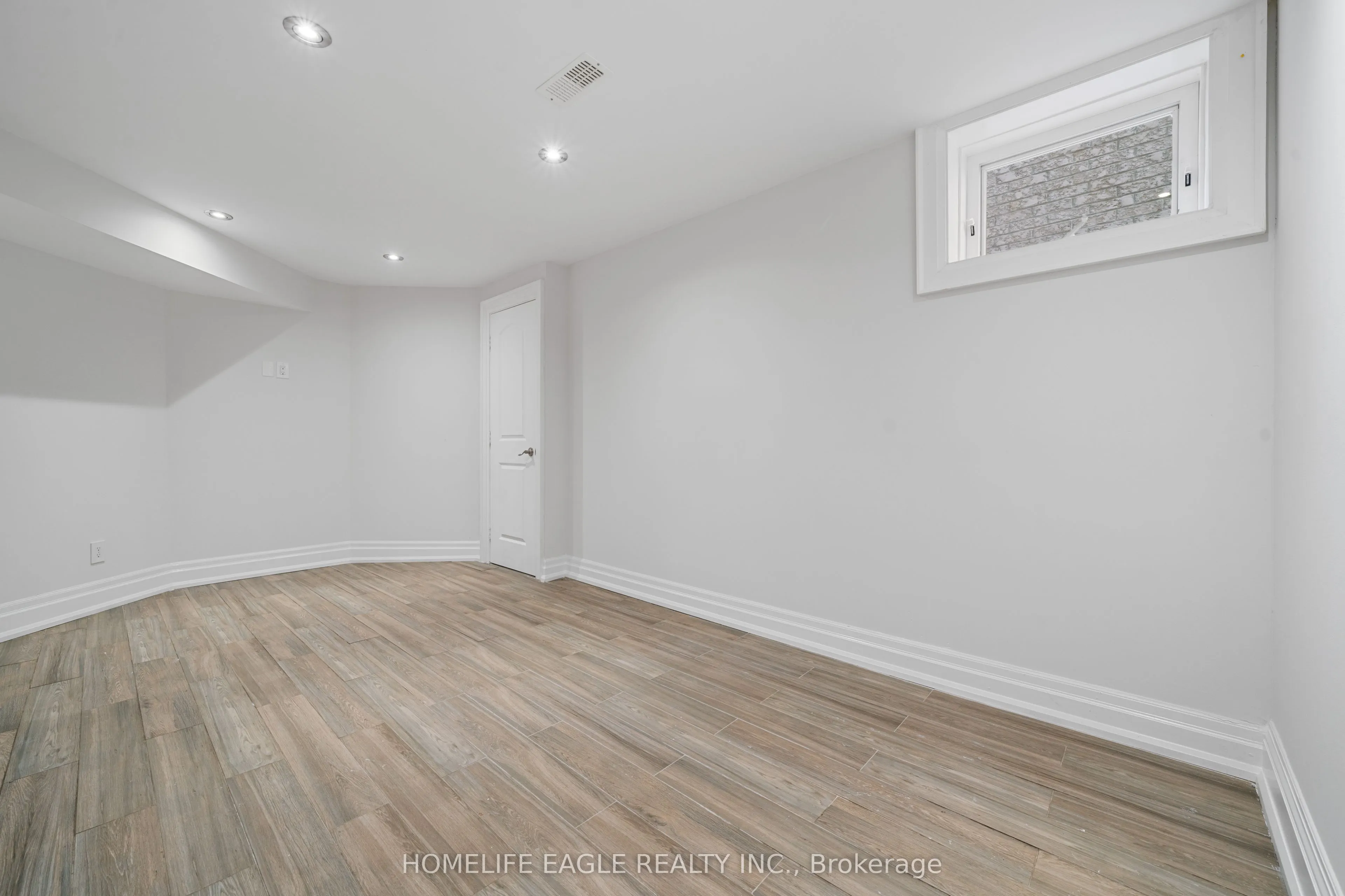 8 Nicolan Road