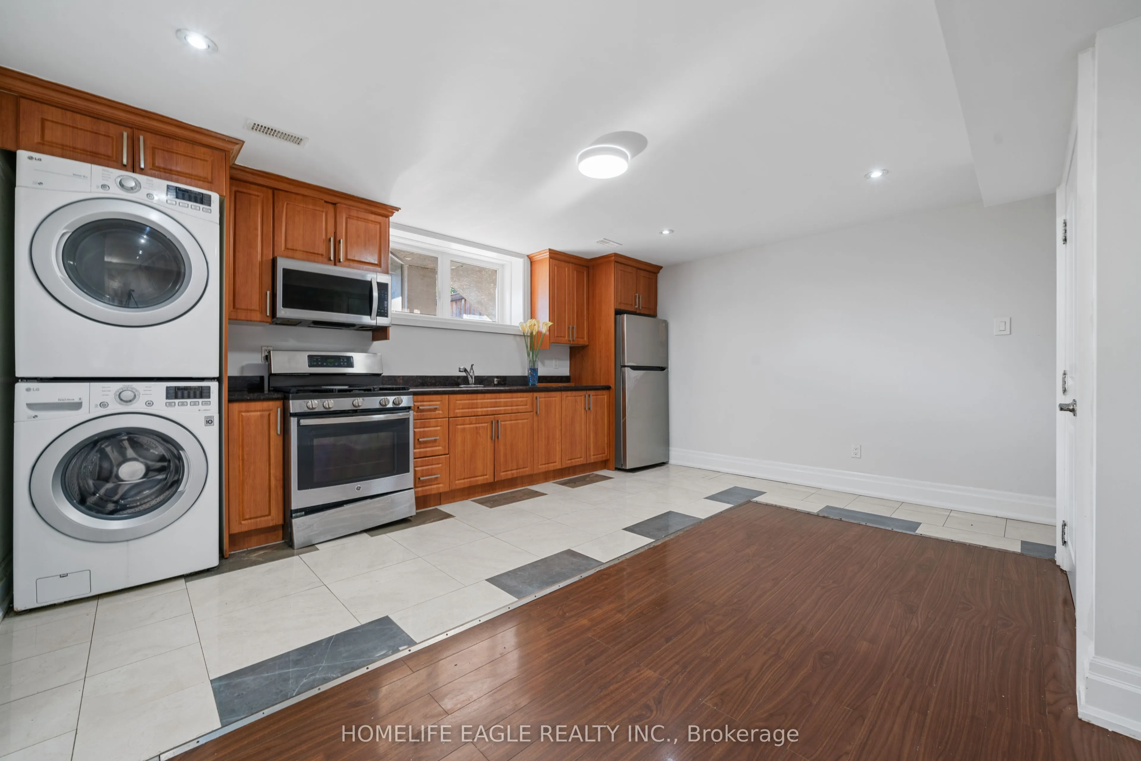 8 Nicolan Road
