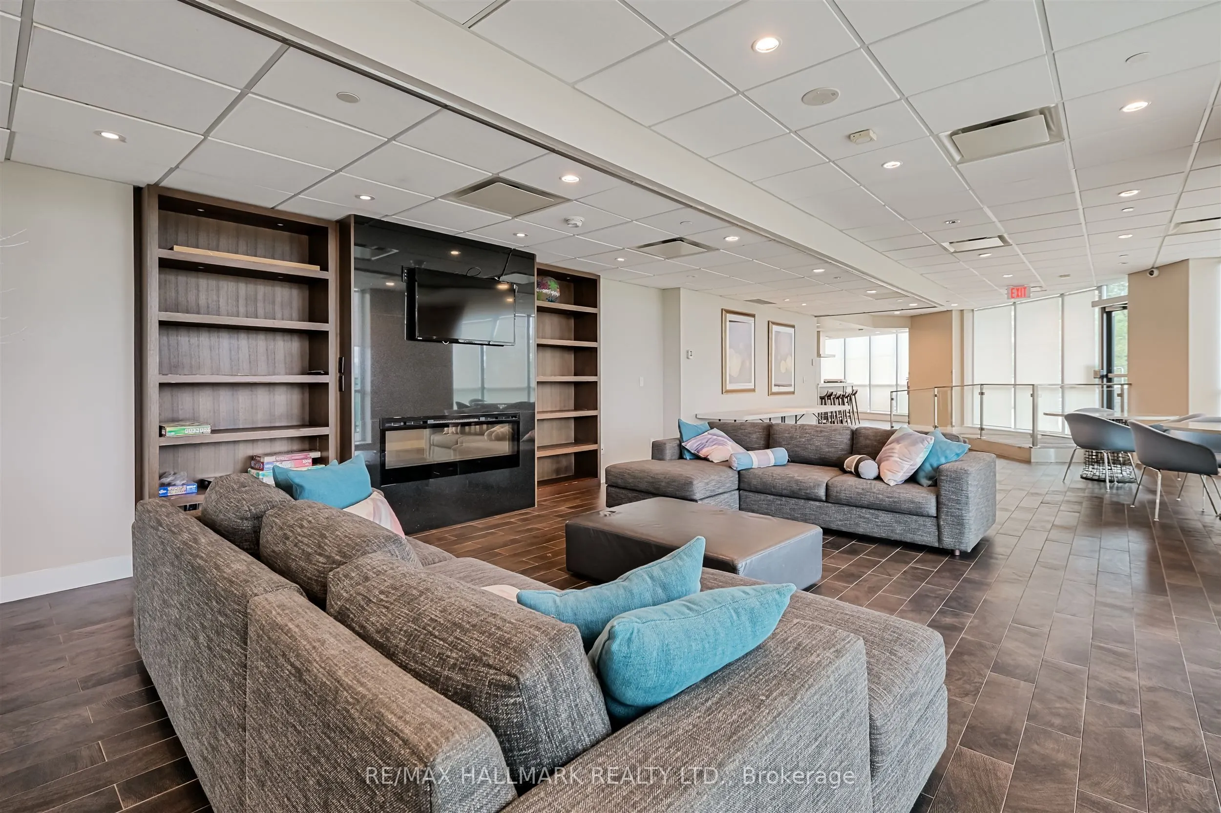 1048 Broadview Avenue, #302