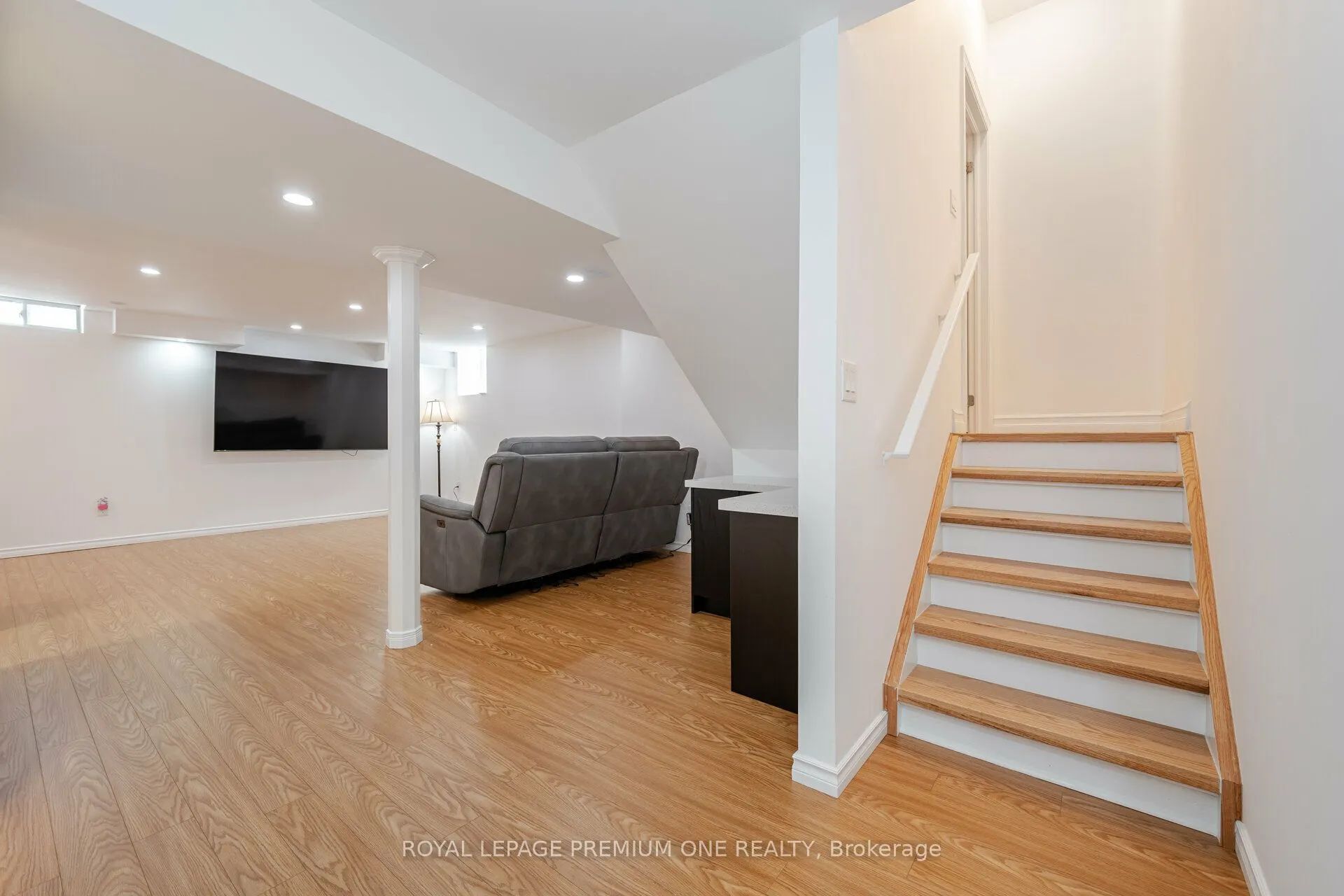 63 Morningstar Avenue