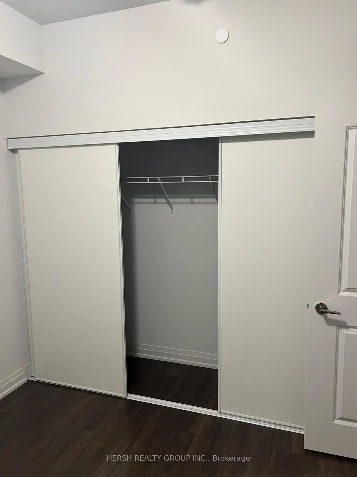 10 Meadowglen Place, #1108
