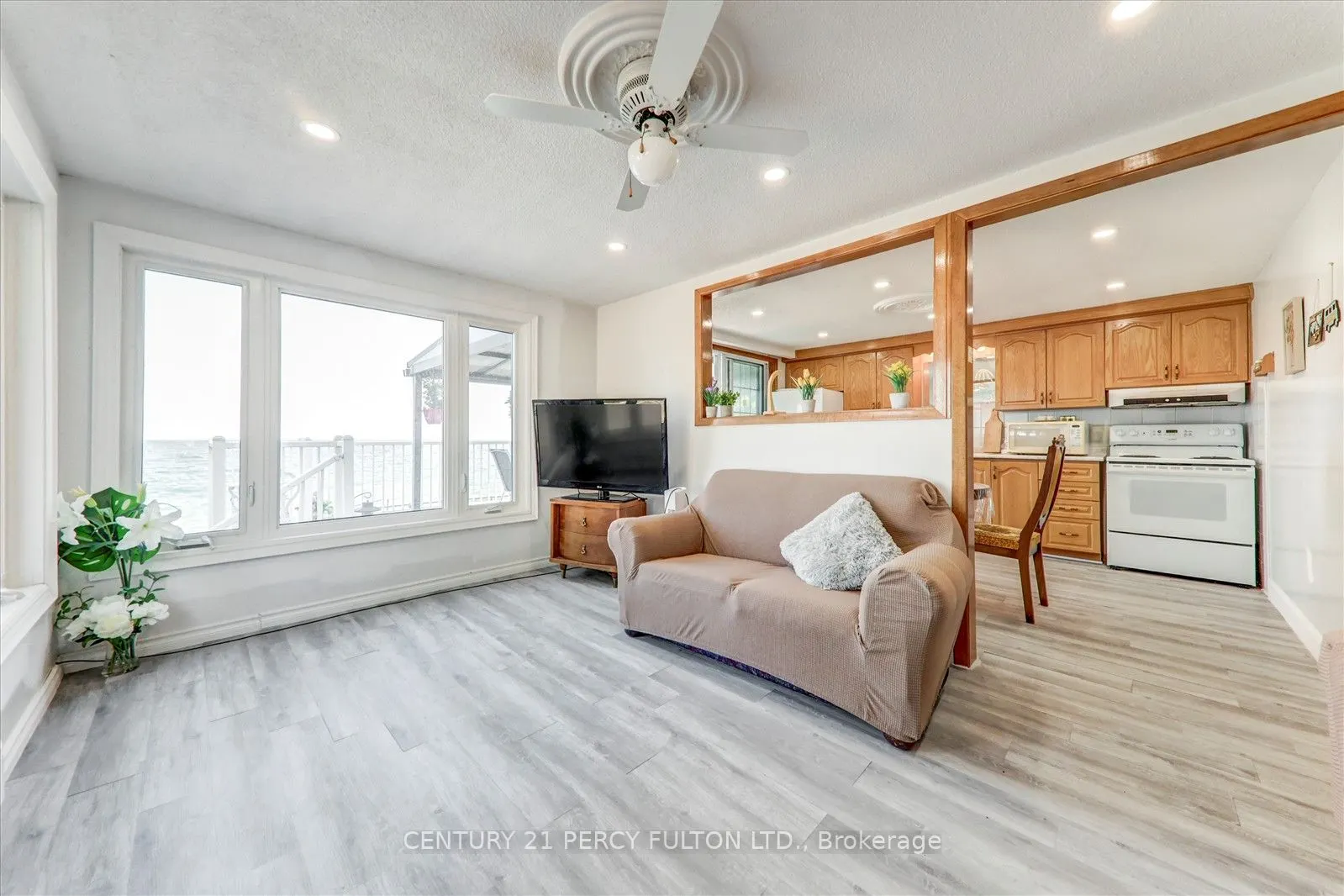 135 Cedar Crest Beach Road