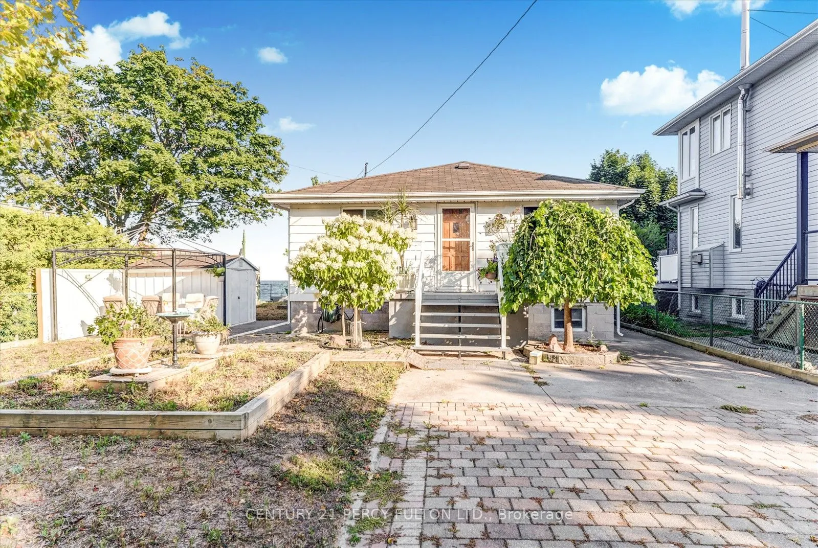 135 Cedar Crest Beach Road