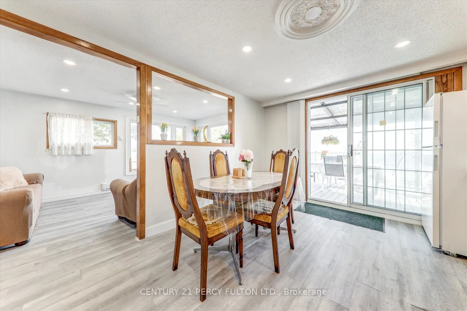 135 Cedar Crest Beach Road