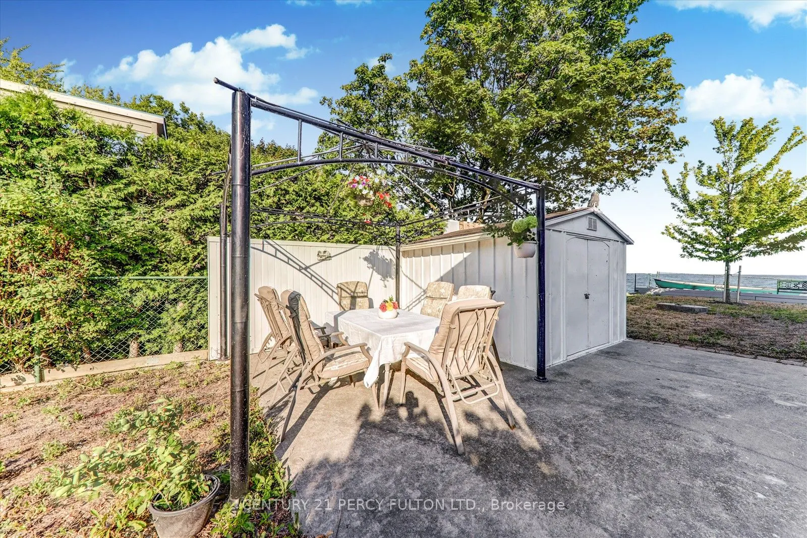135 Cedar Crest Beach Road