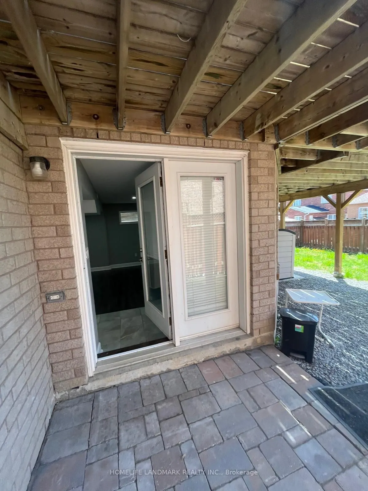 66 woodcock Avenue, #basement