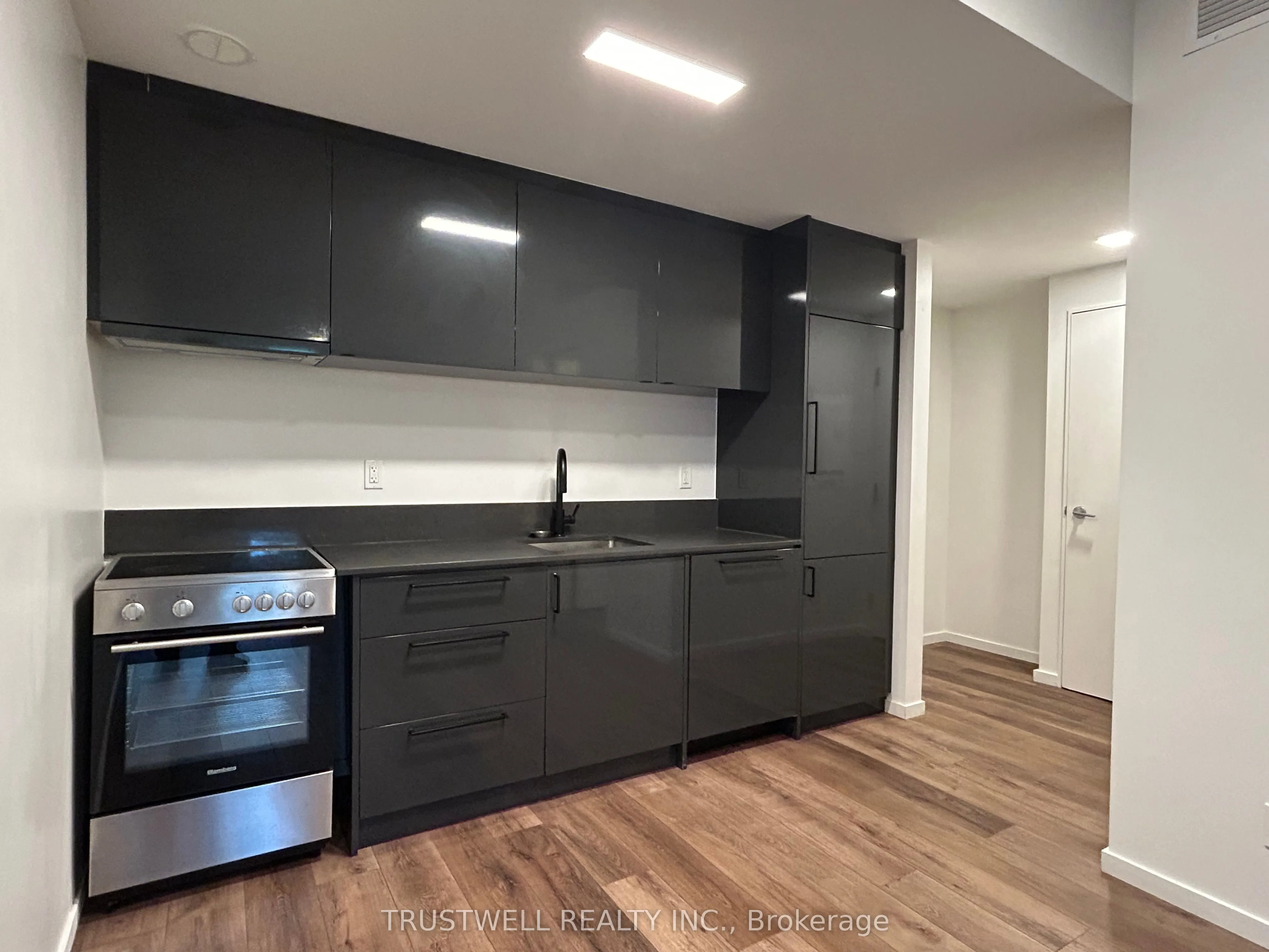 377 Broadview Avenue, #205