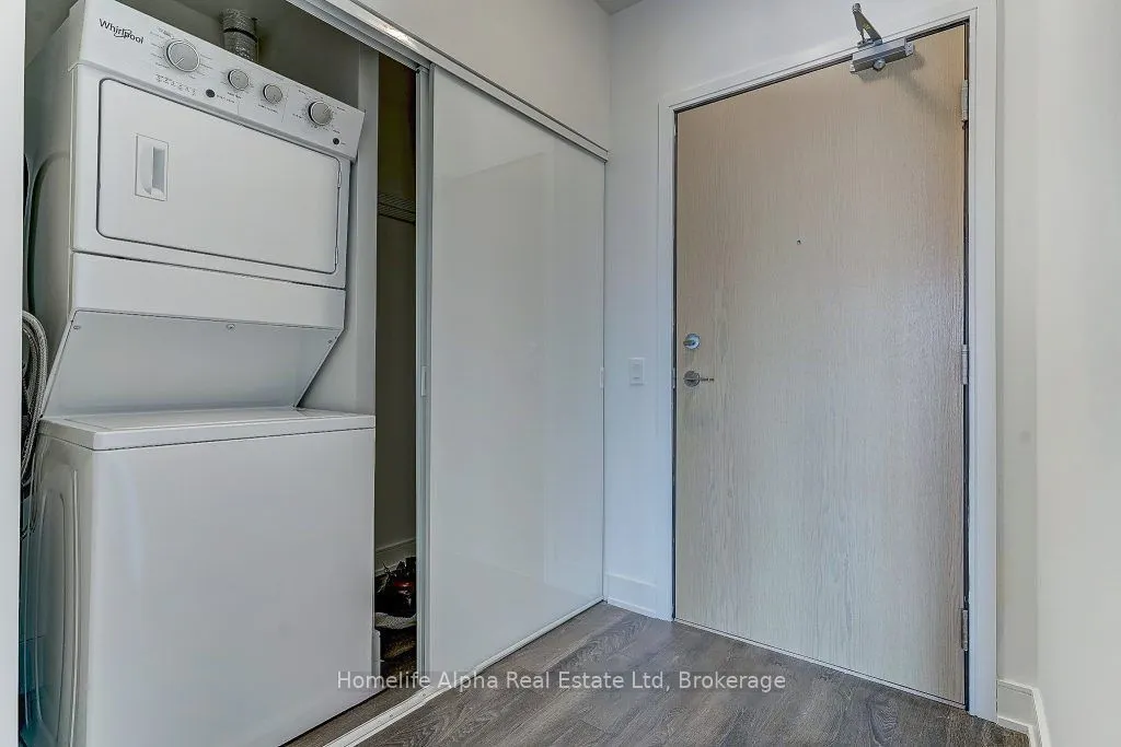 1350 Ellesmere Road, #213