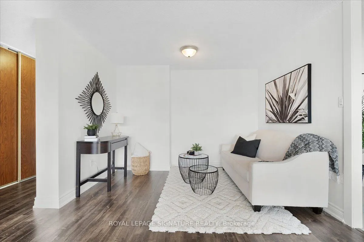 100 Wingarden Court, #315