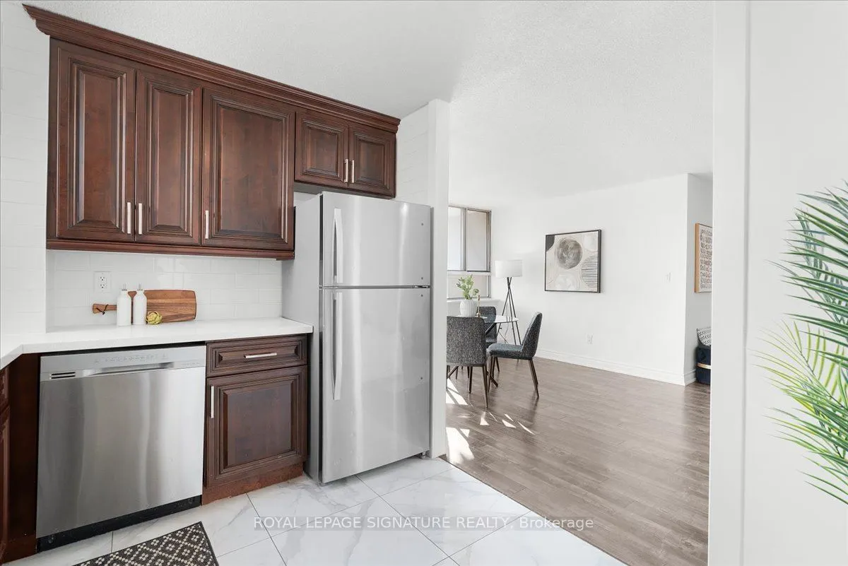 100 Wingarden Court, #315