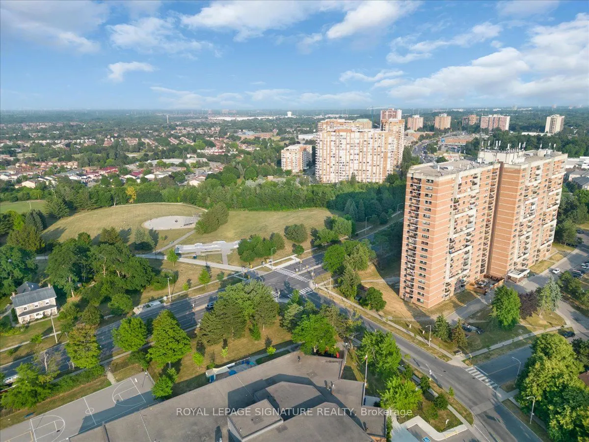 100 Wingarden Court, #315