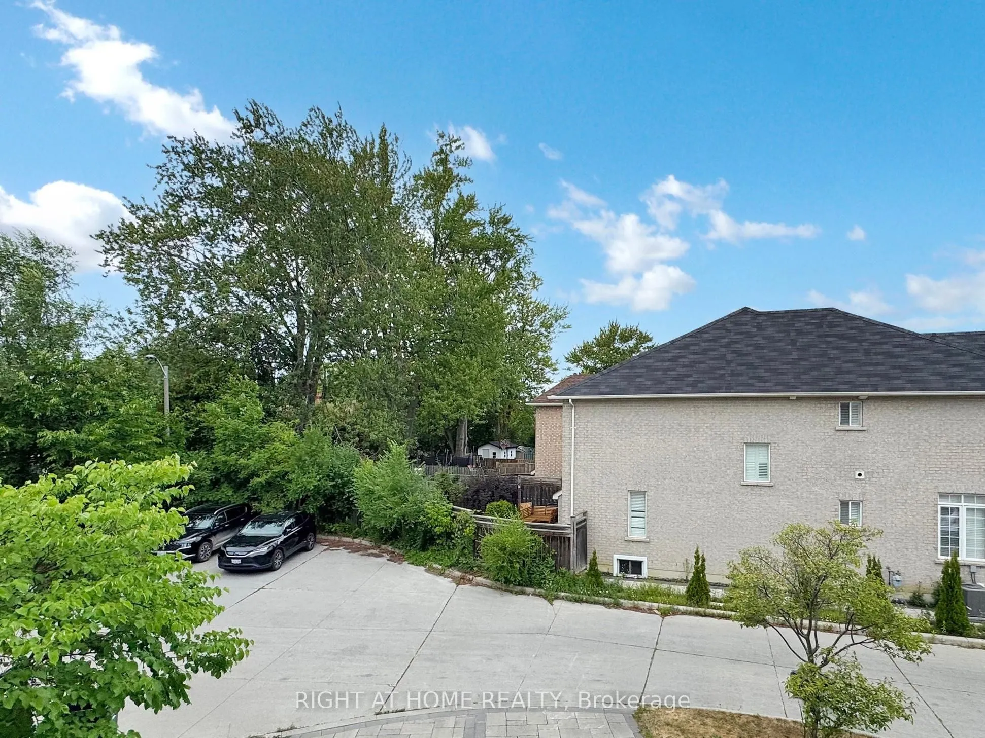 11 Smithy Court