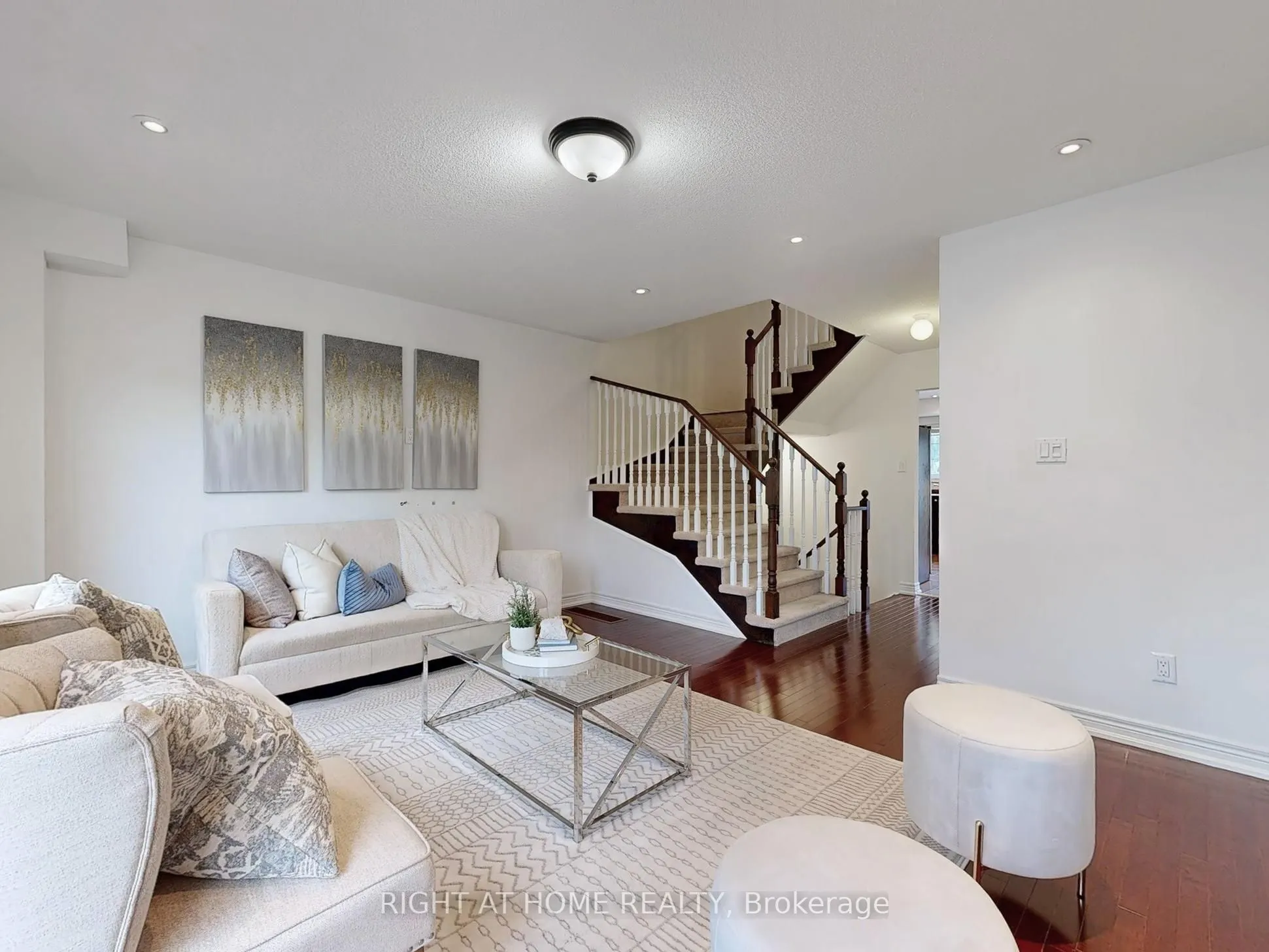 11 Smithy Court