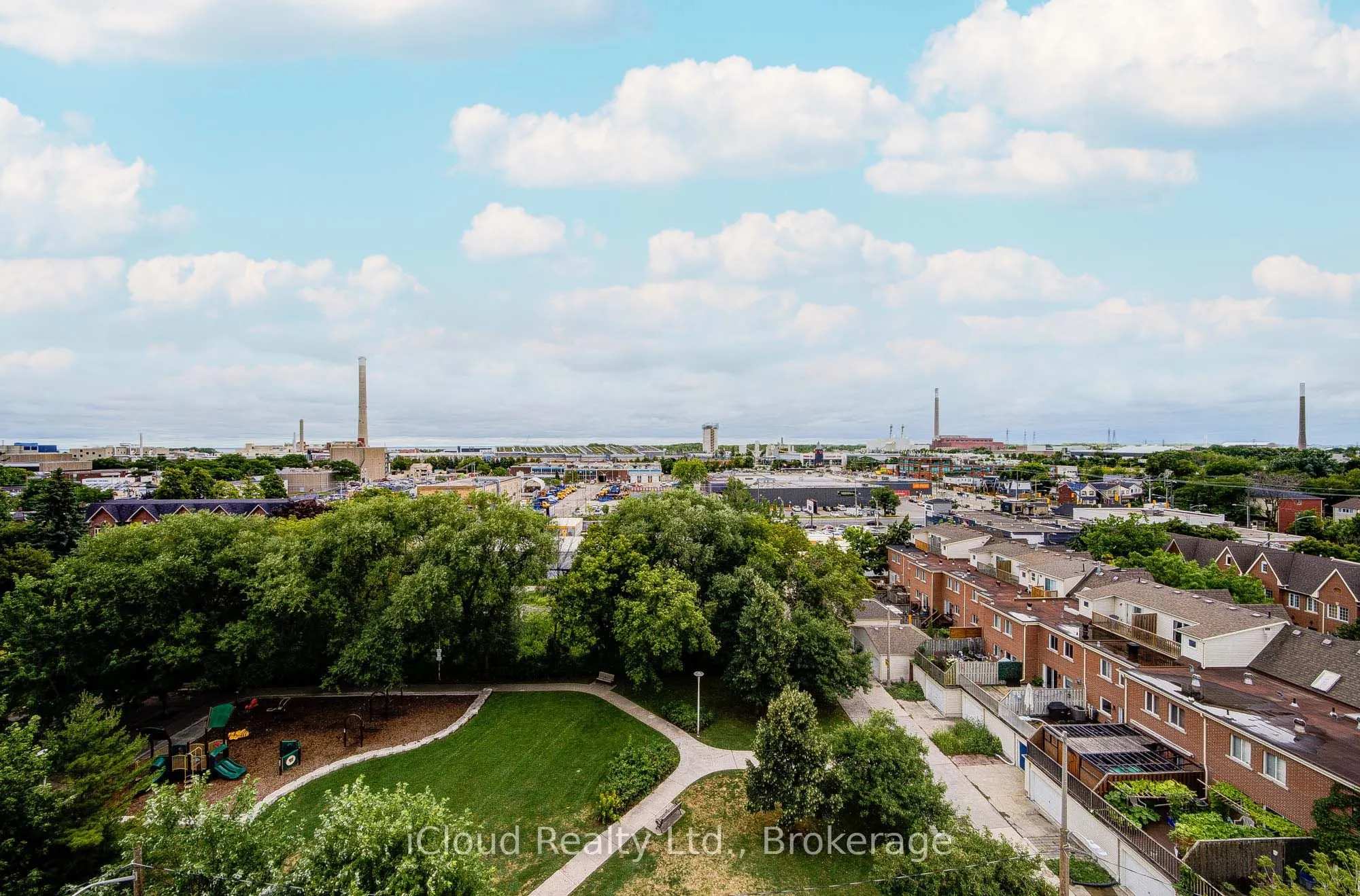 1285 Queen Street E, #211