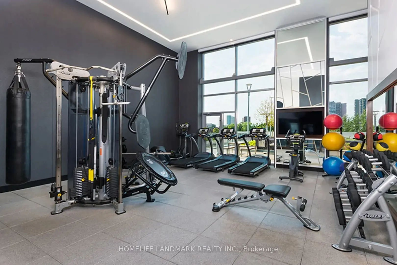 275 Village Green Square, #2618