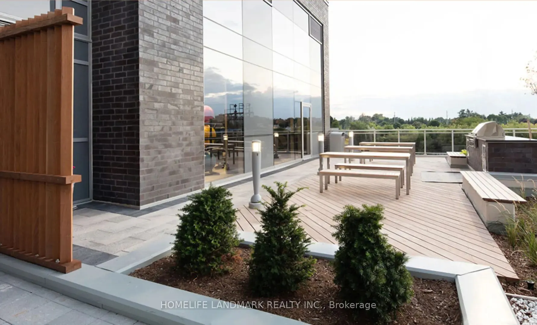 275 Village Green Square, #2618