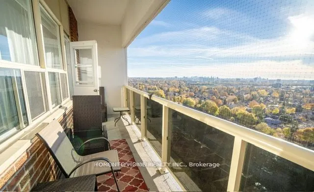 270 Palmdale Drive, #1702