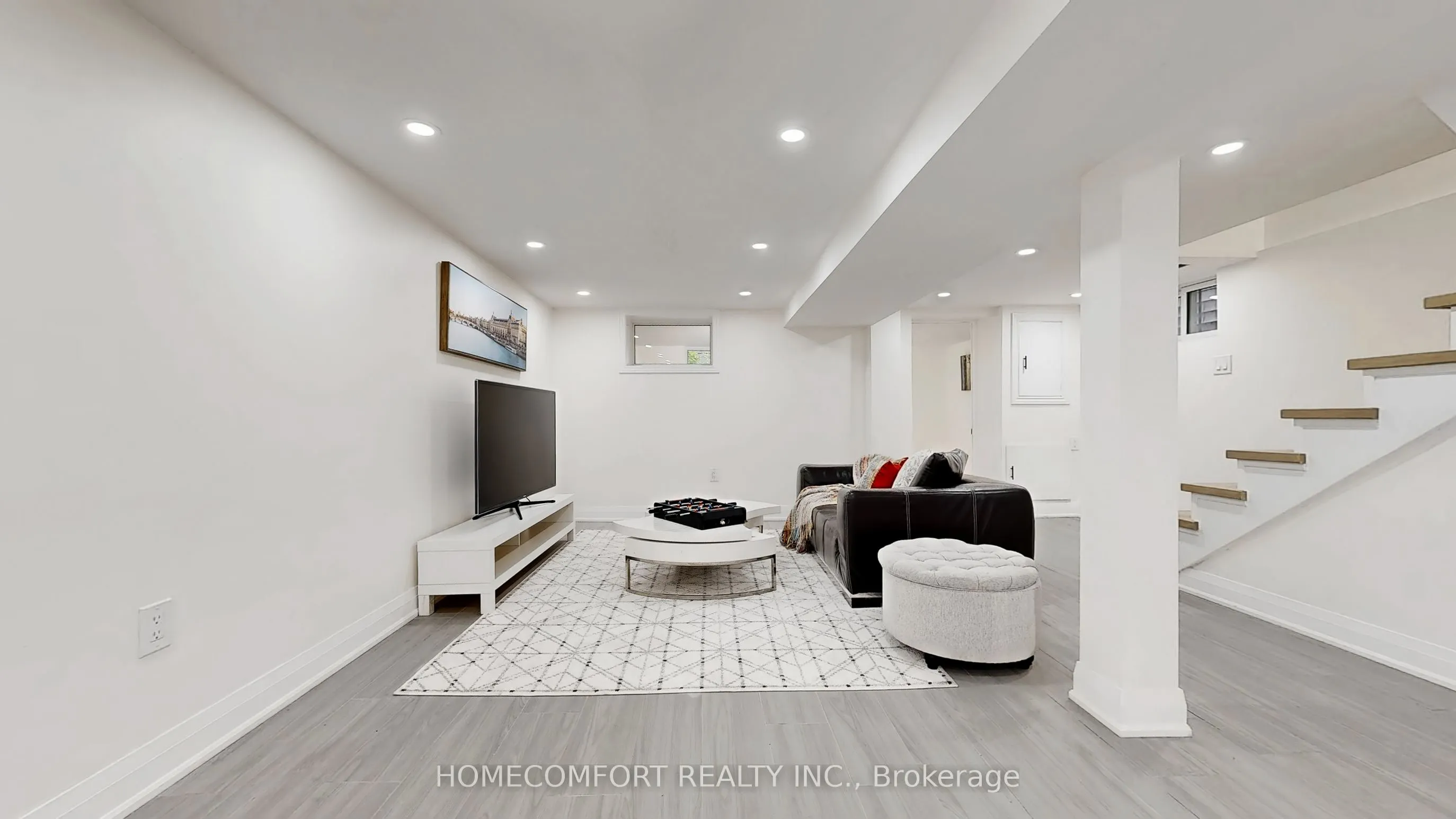 253 Fulton Avenue