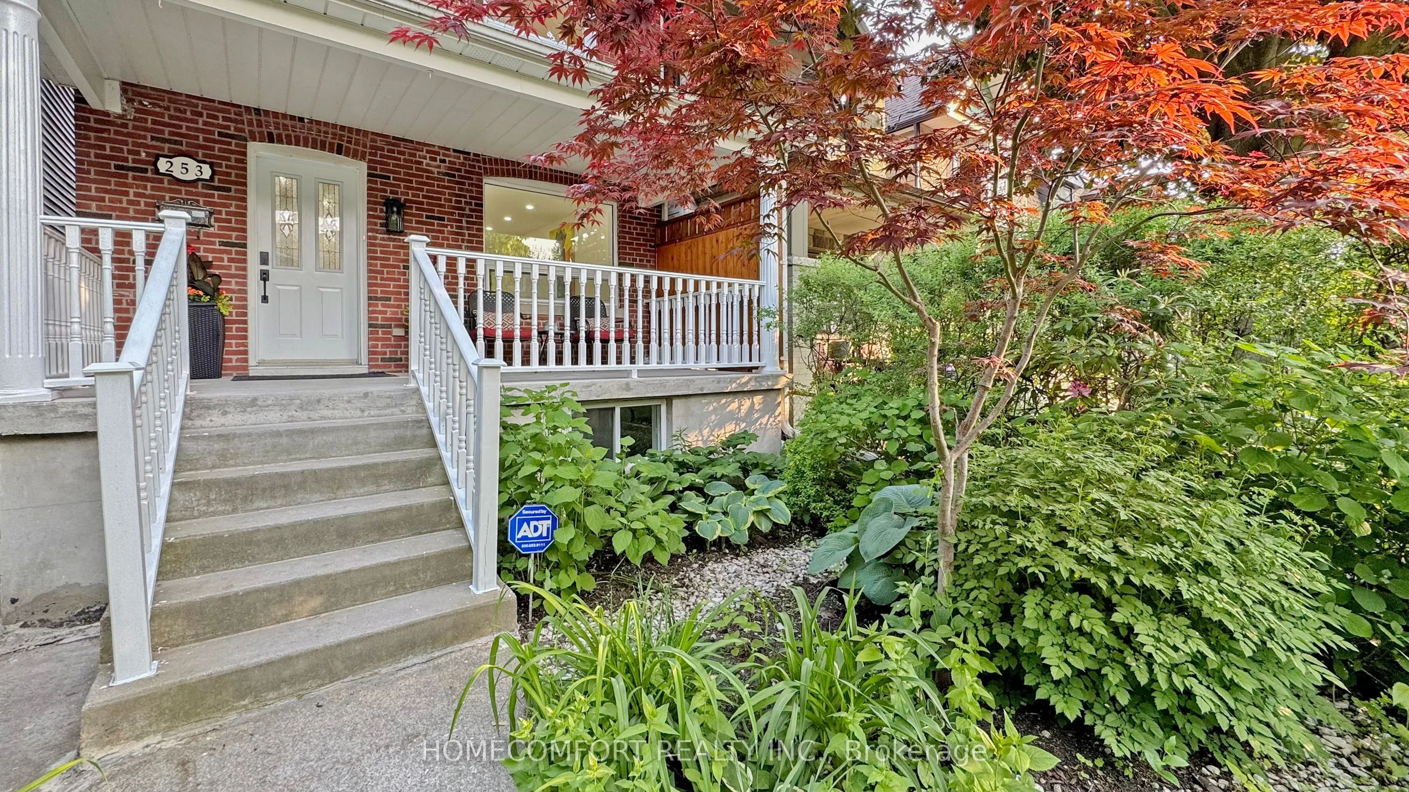 253 Fulton Avenue