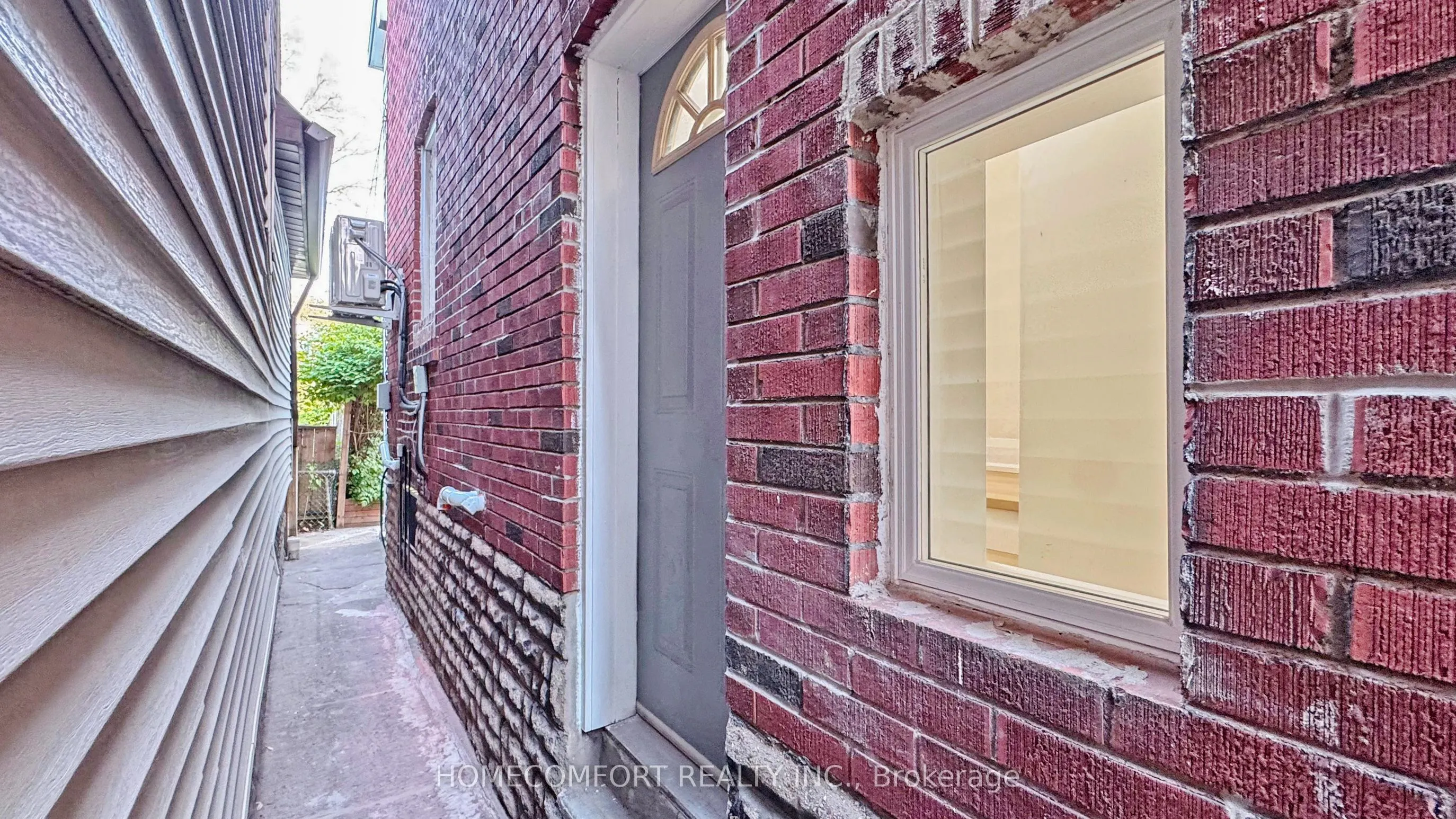 253 Fulton Avenue
