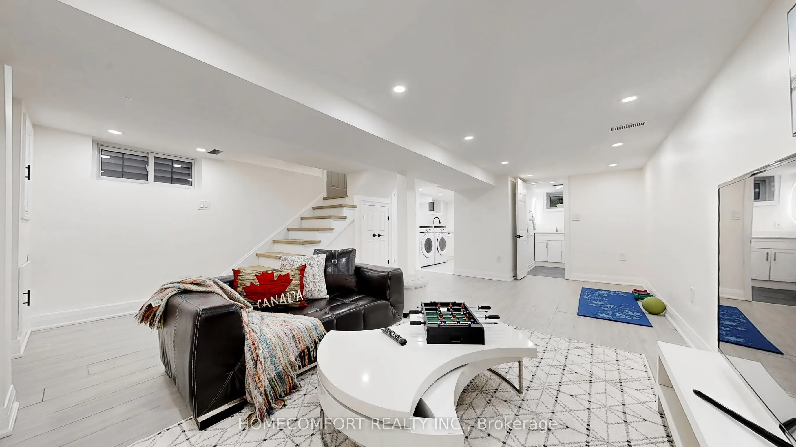 253 Fulton Avenue