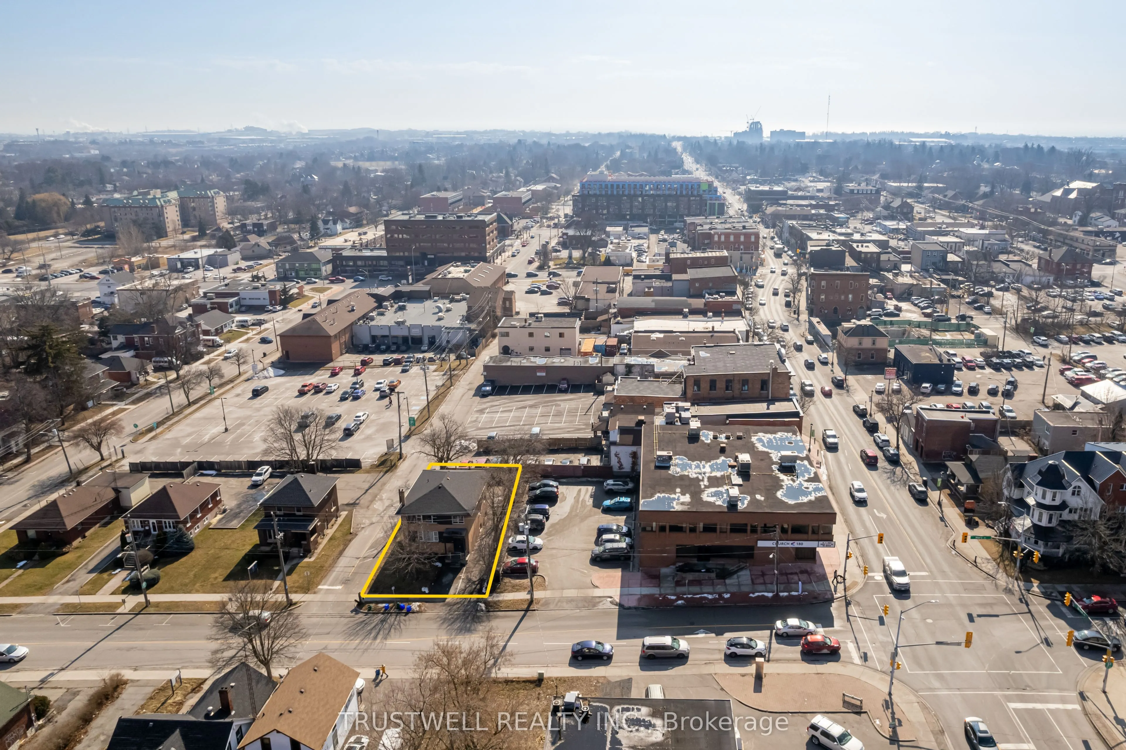 105 Mary Street E, #4