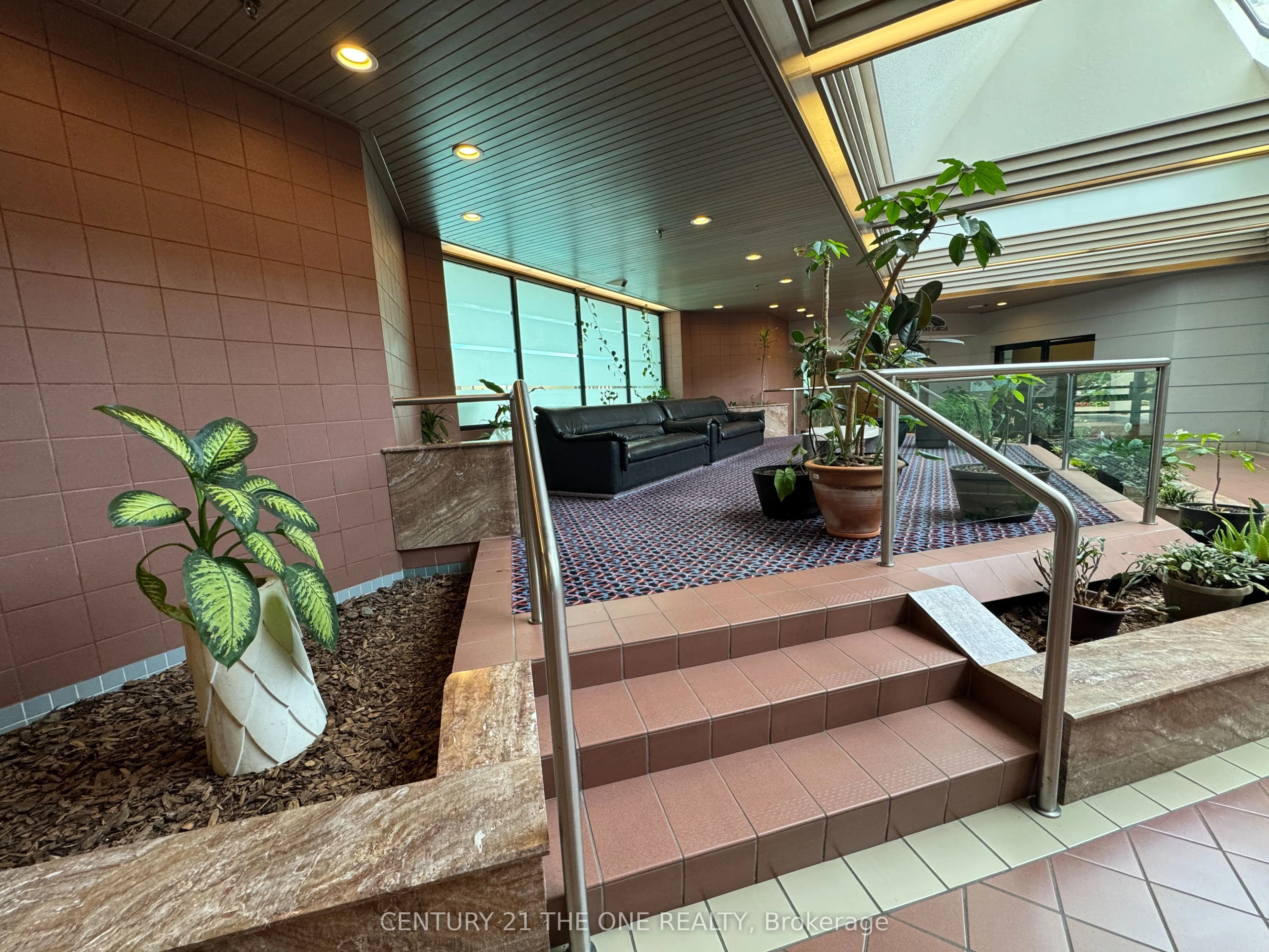 150 Alton Towers Circle, #1808