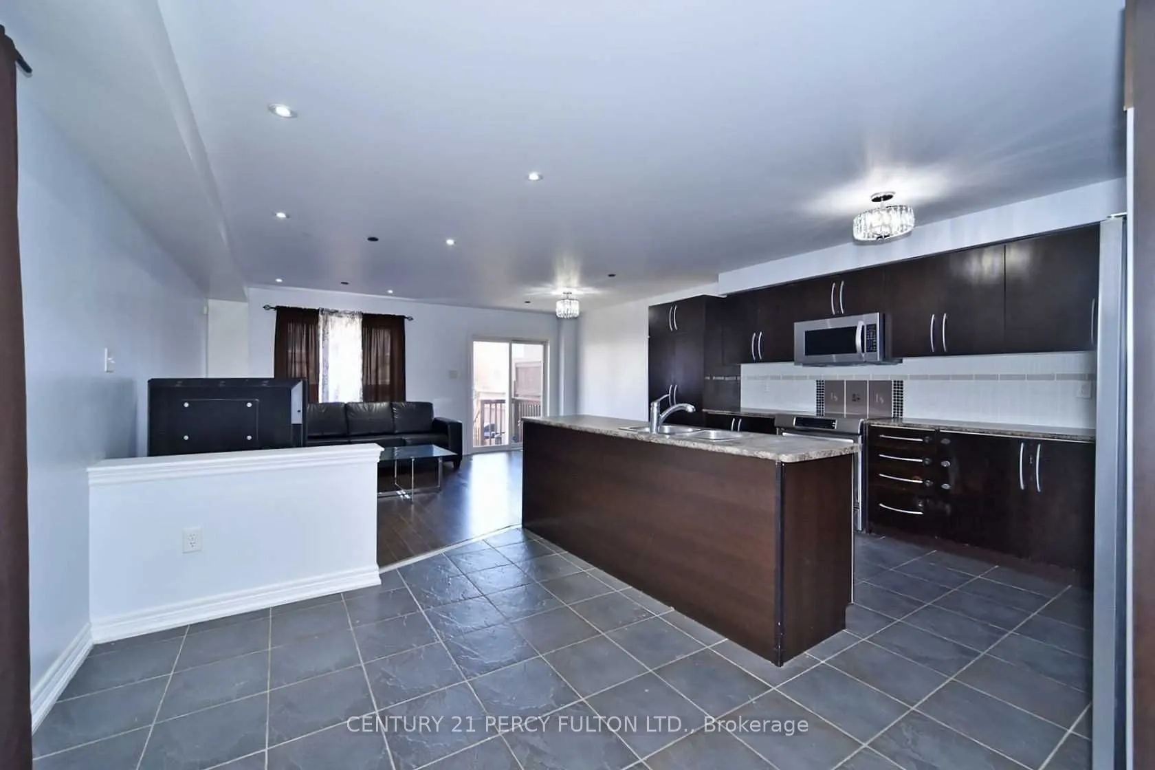 65 Aldonschool Court