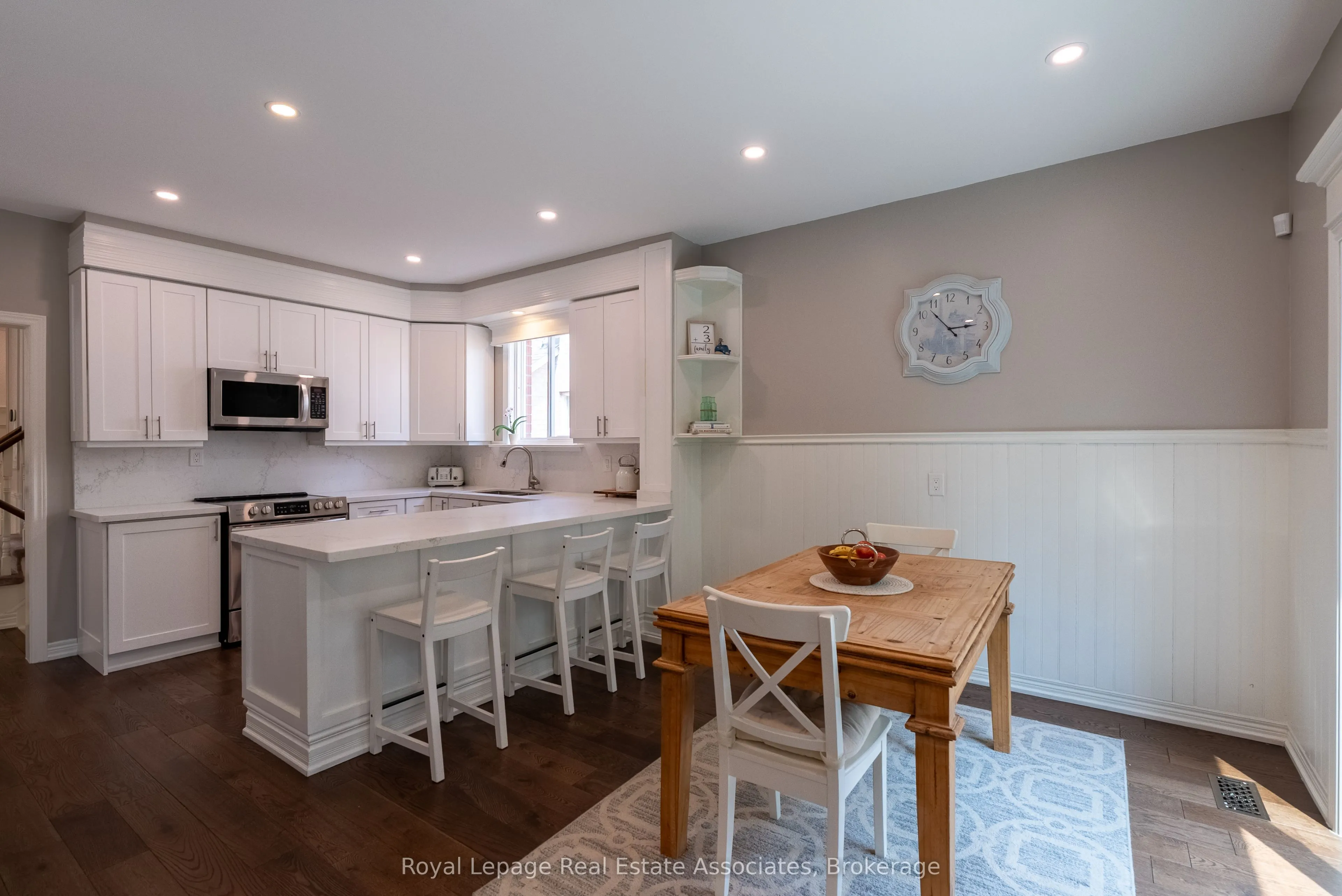 11 Cody Avenue