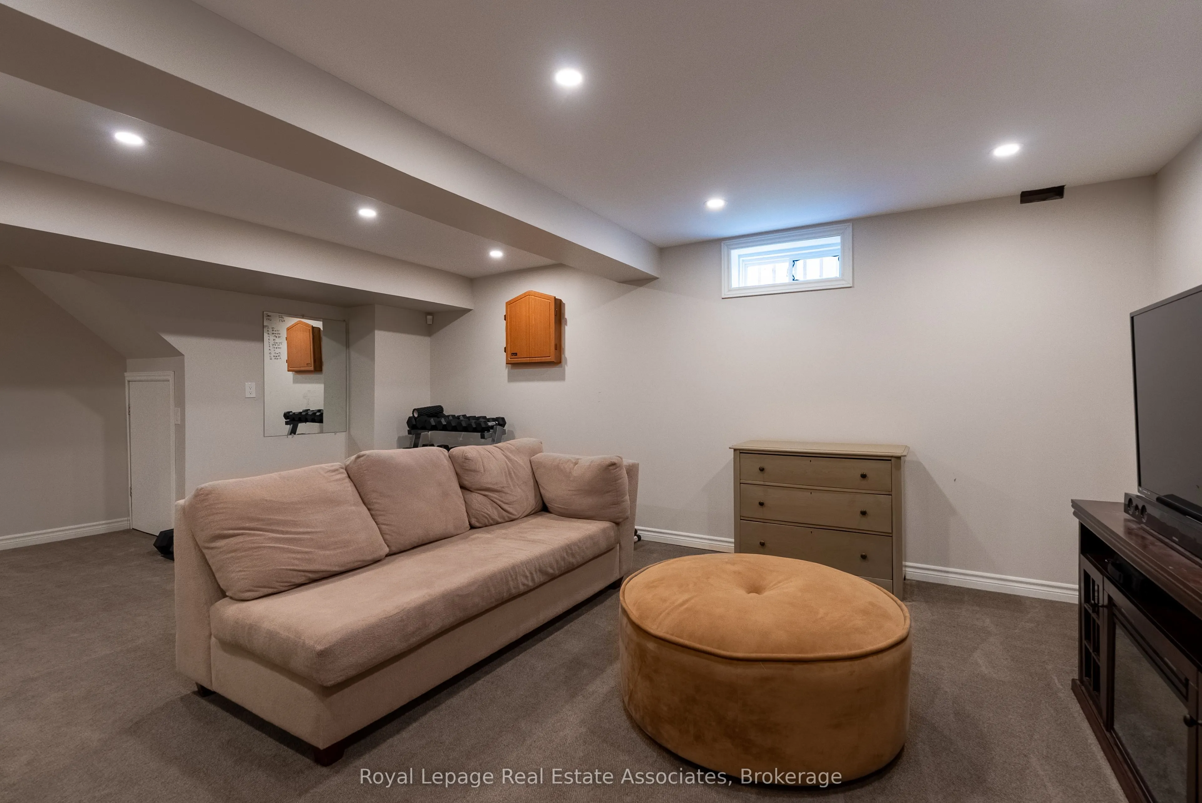 11 Cody Avenue