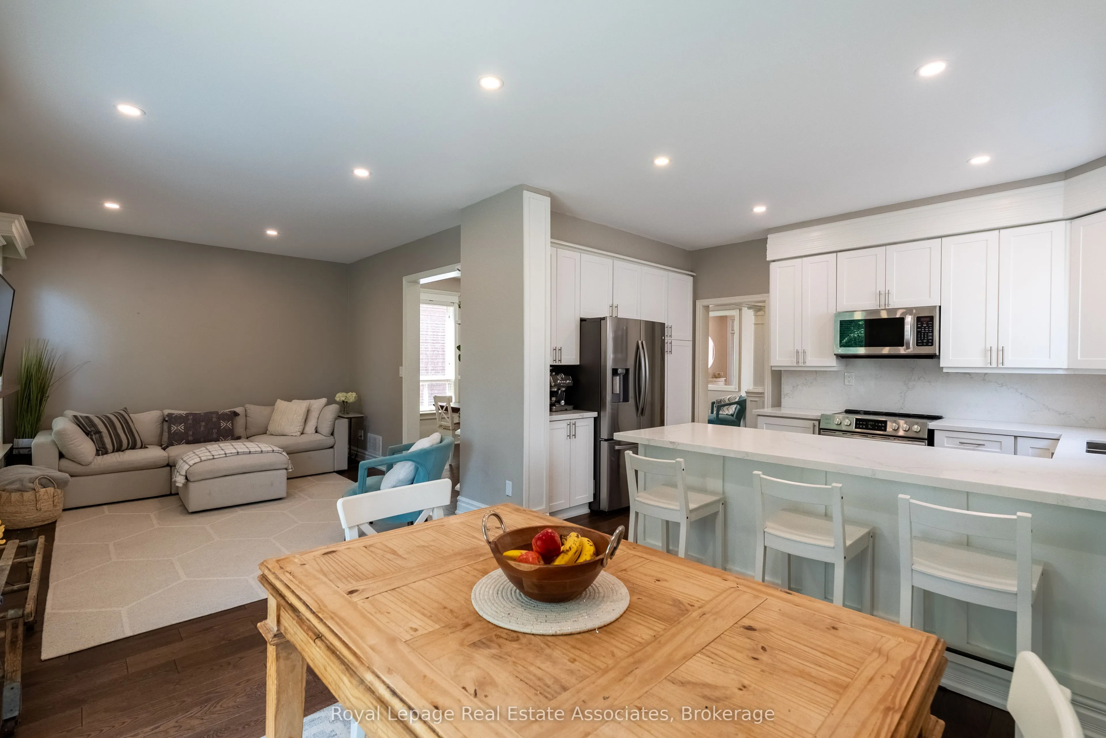 11 Cody Avenue