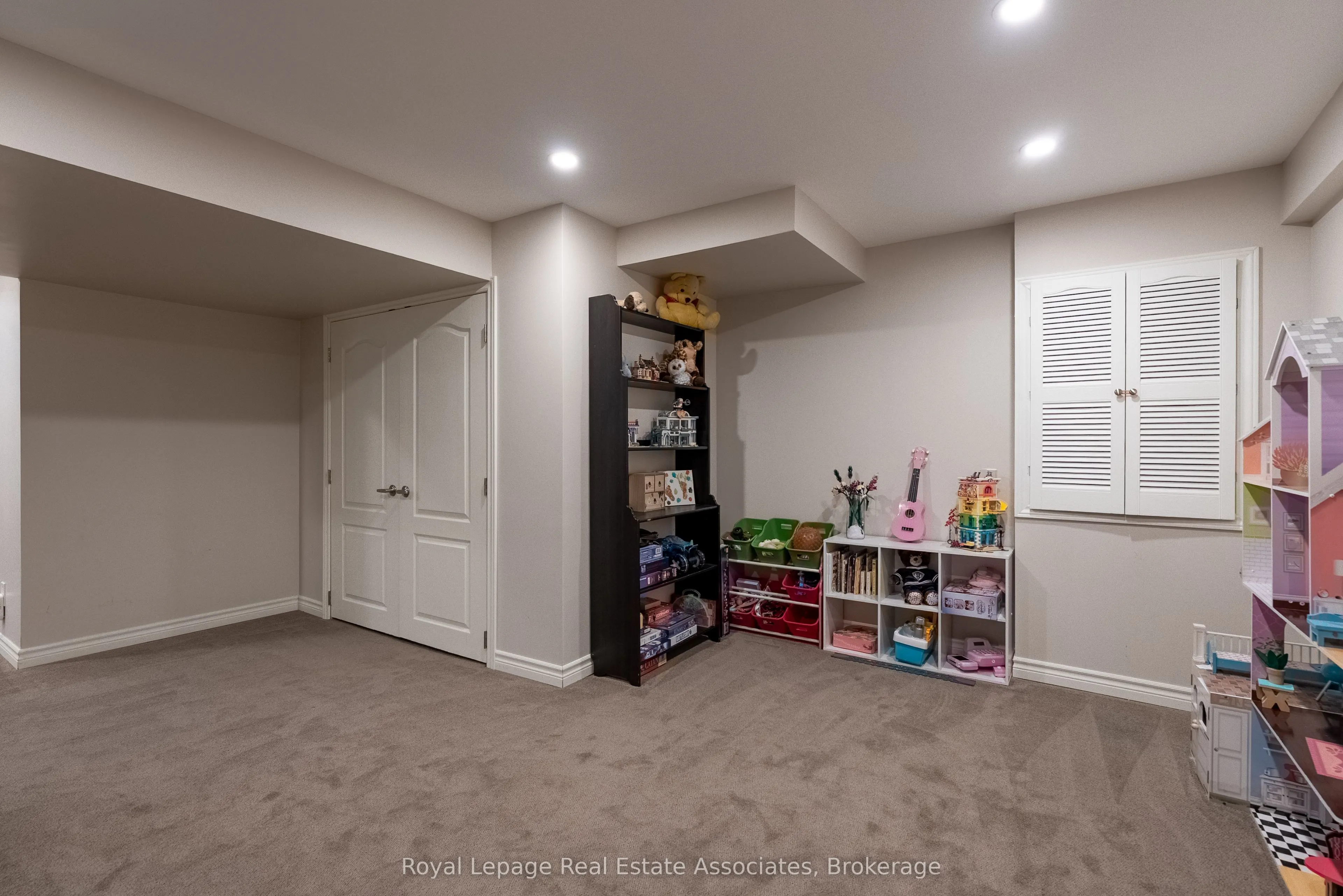 11 Cody Avenue