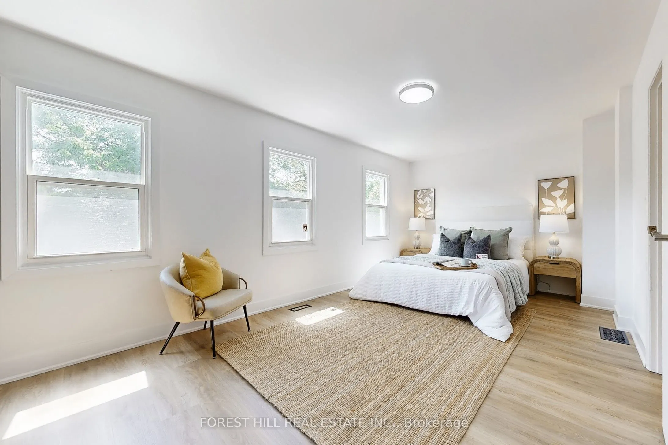 50 Coalport Drive