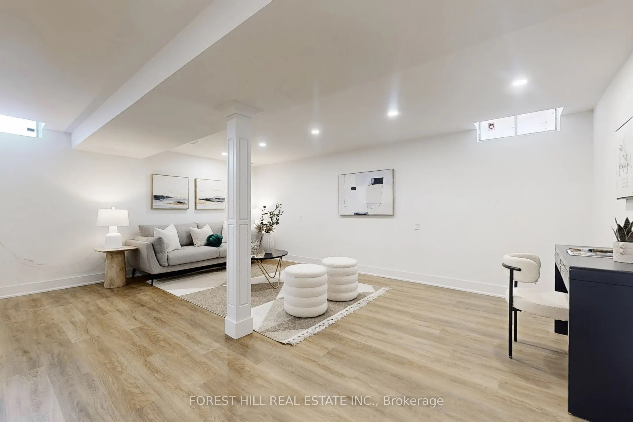 50 Coalport Drive