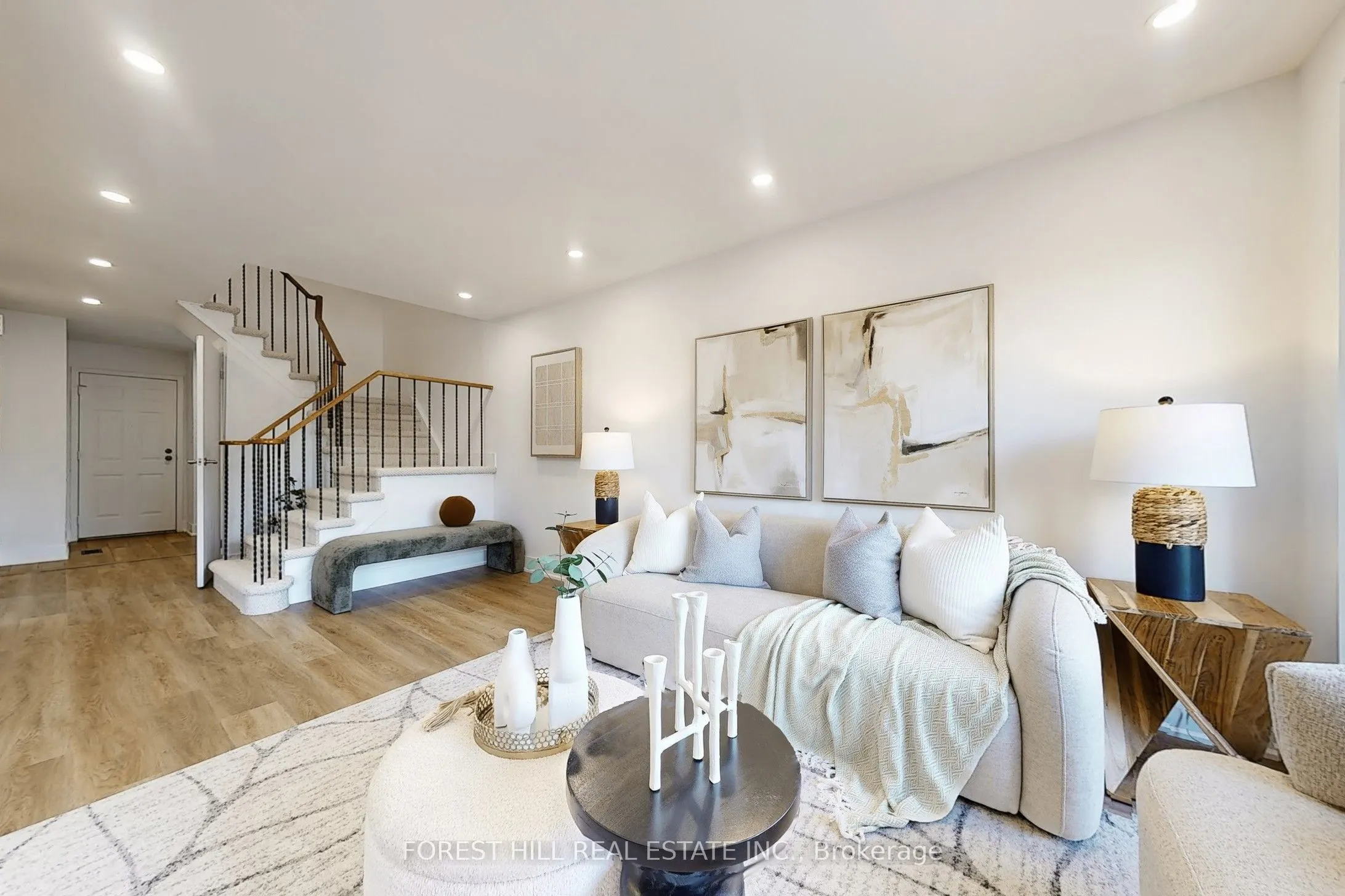 50 Coalport Drive