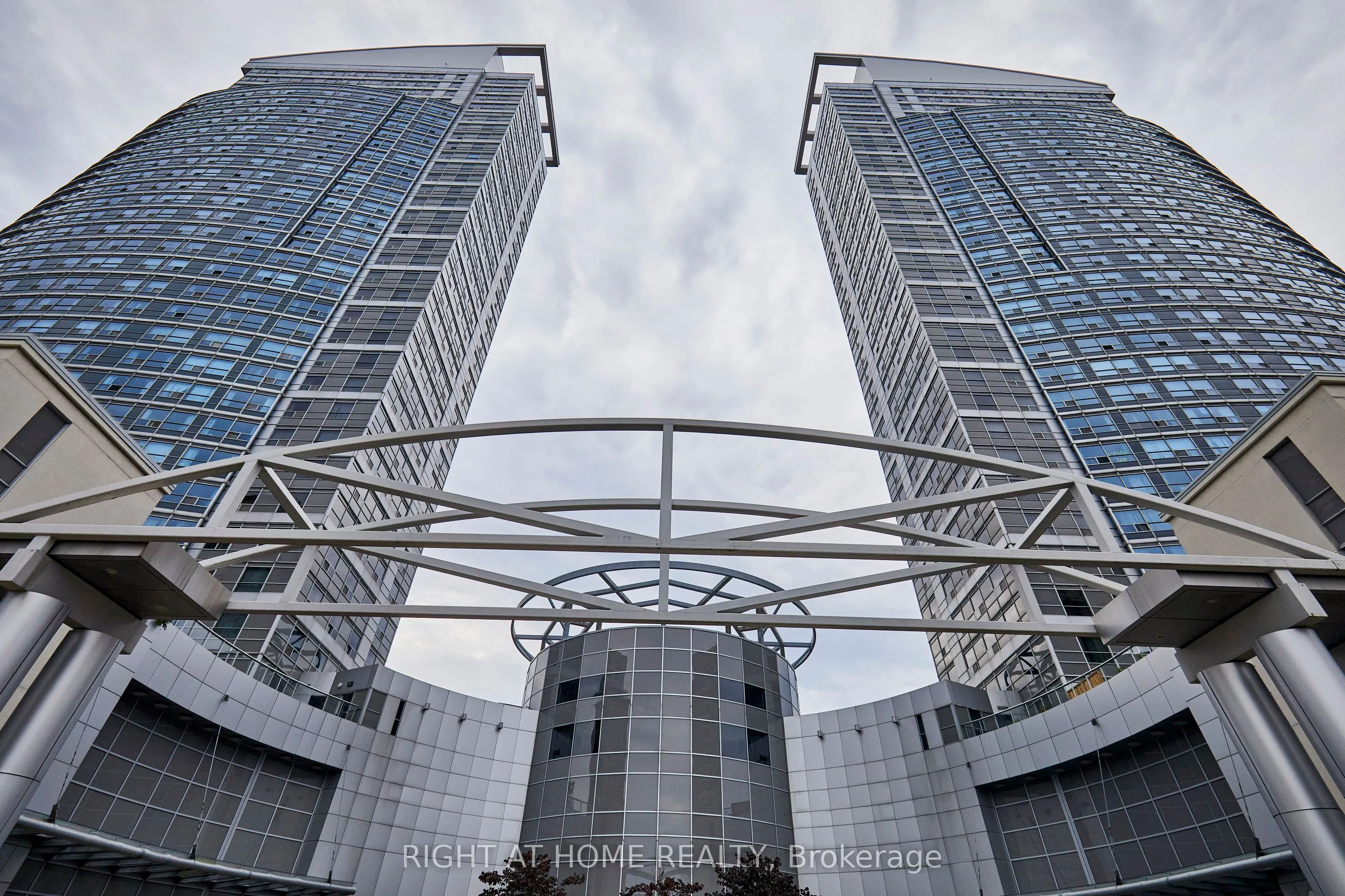 108 Corporate Drive, #12 & 15