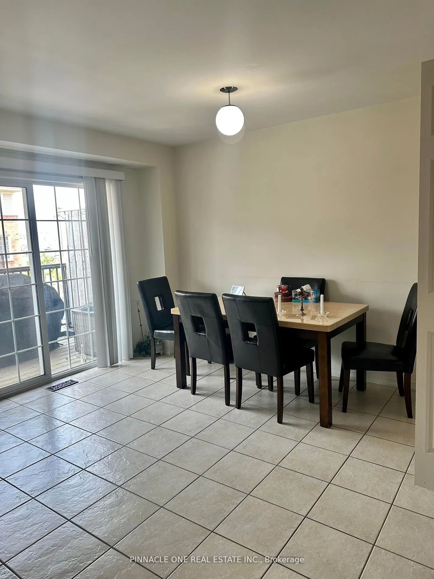 14 Blunden Road
