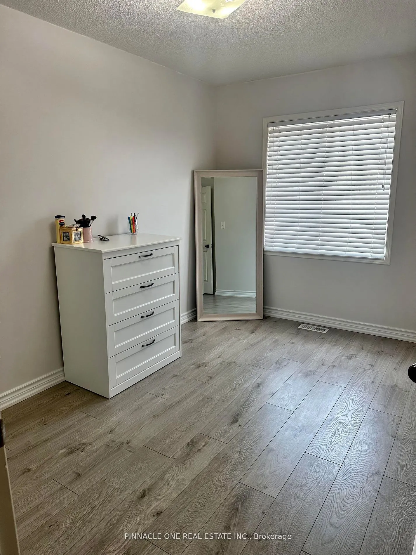 14 Blunden Road