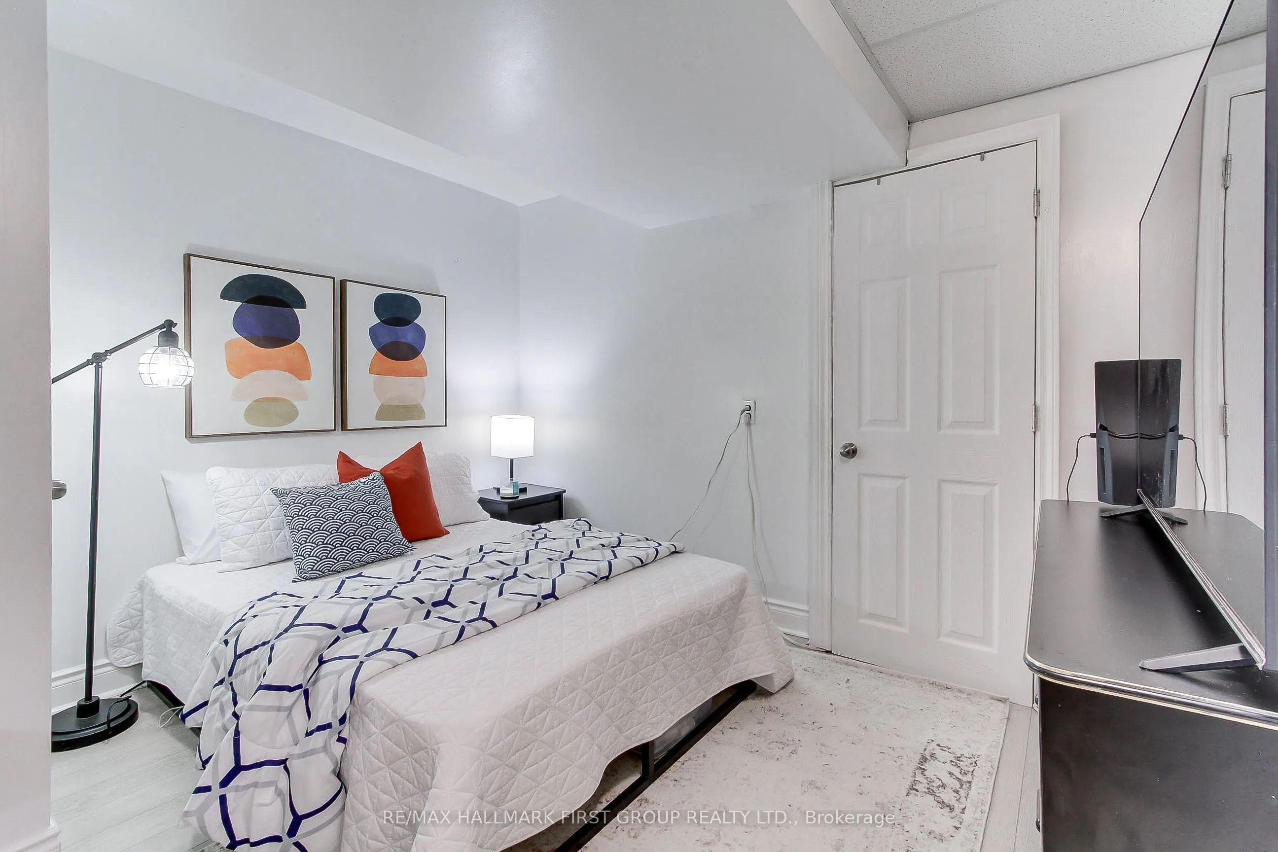 10 Rodda Boulevard, #41