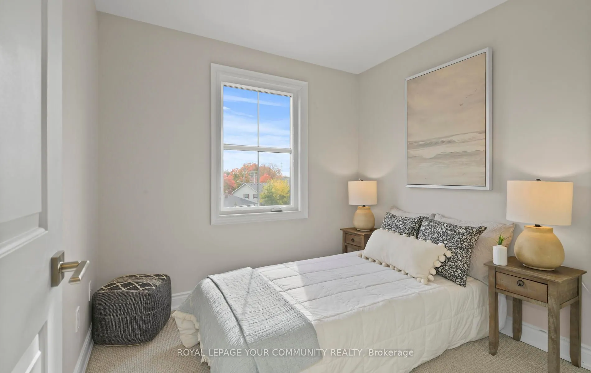 17 Baldwin Street N, #205