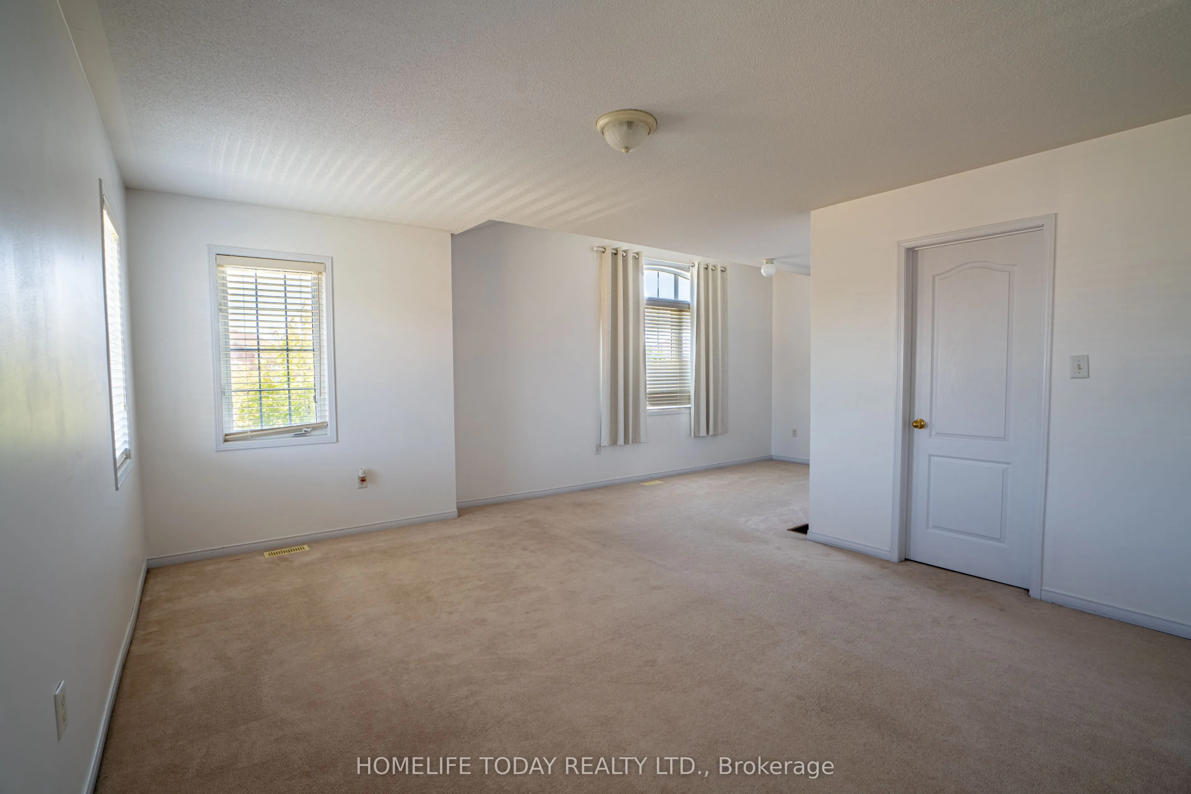 2 Pardon Avenue, #Main