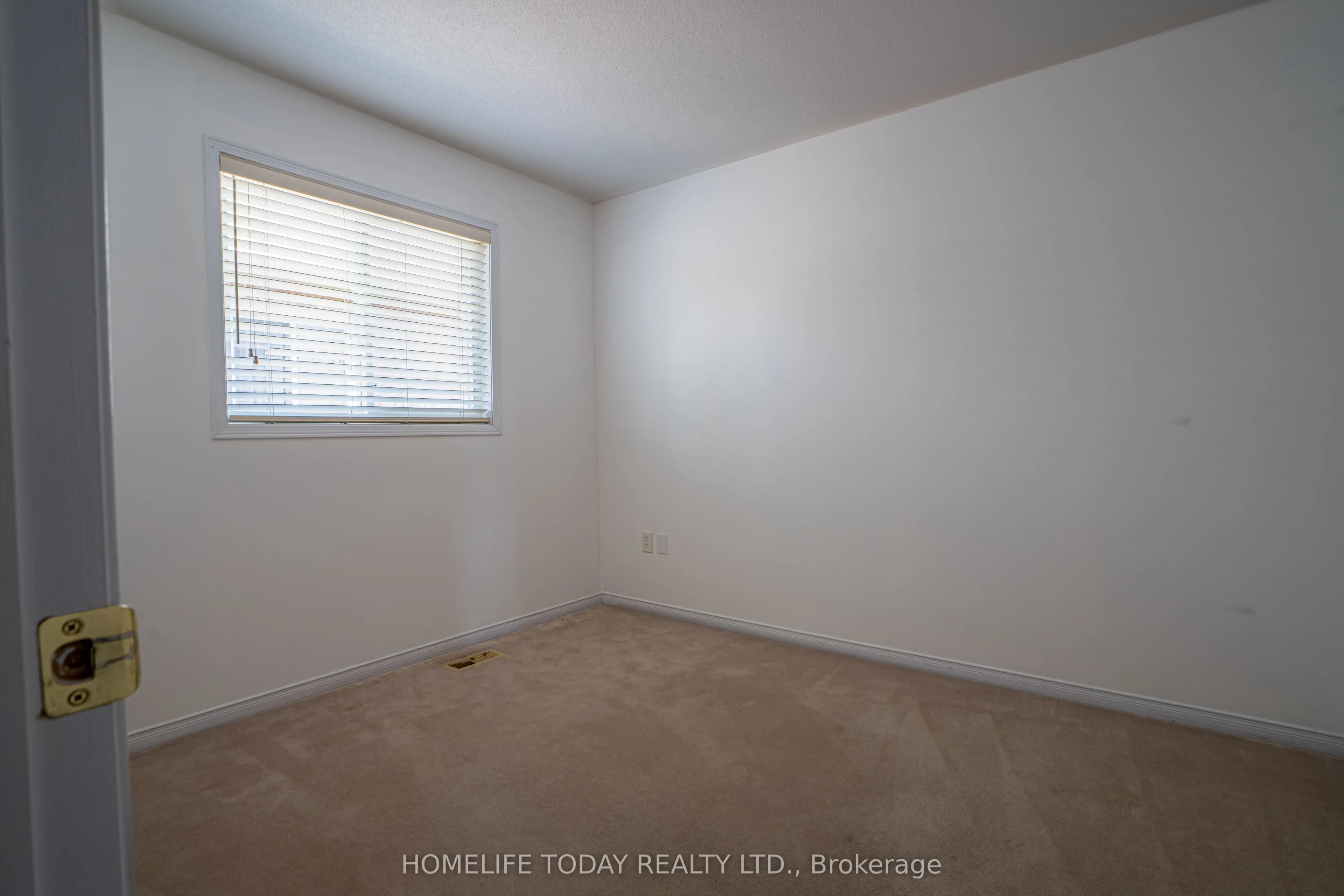 2 Pardon Avenue, #Main