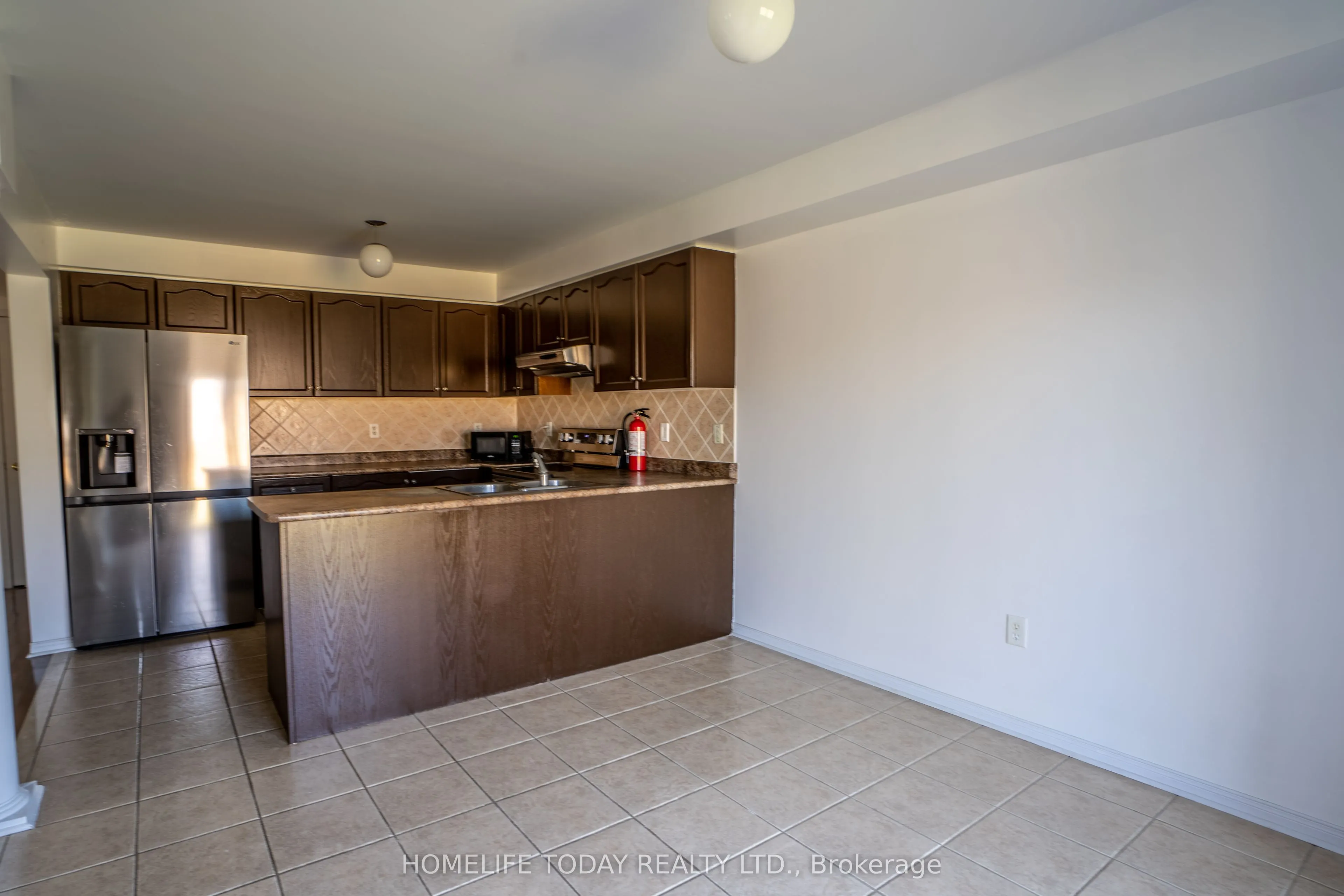 2 Pardon Avenue, #Main
